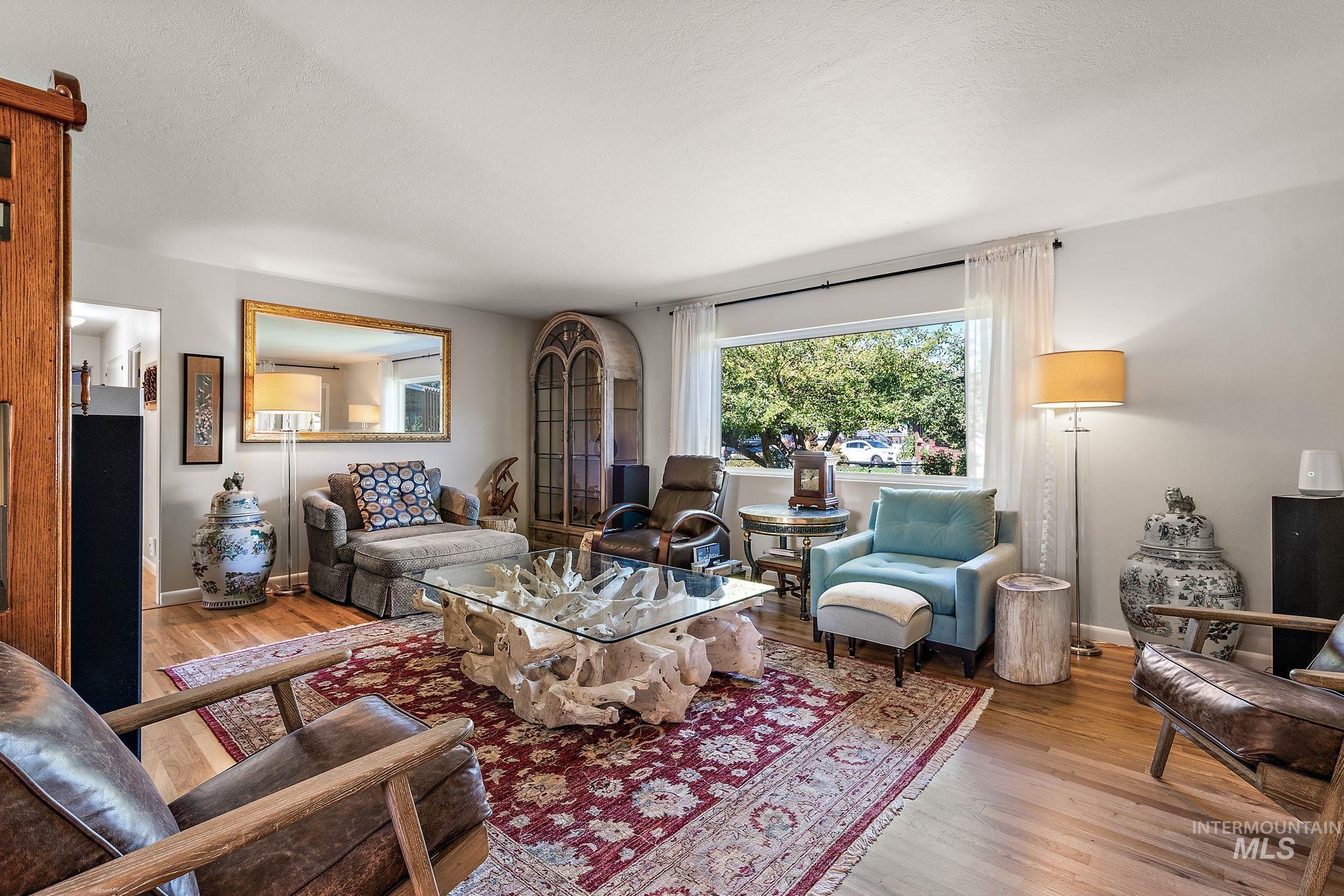 5120 W Cassia Street, Boise, Idaho 83705, 3 Bedrooms, 1 Bathroom, Residential For Sale, Price $419,999, 98925495