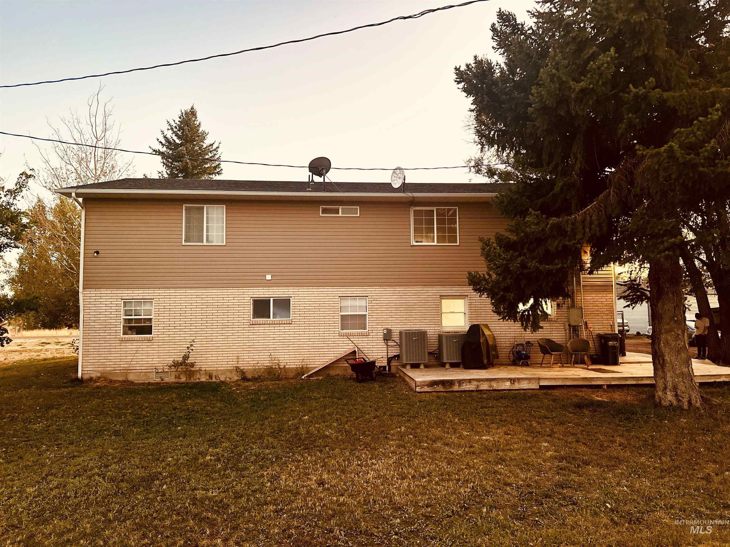 684 E 400 N, Rupert, Idaho 83350, 5 Bedrooms, 2.5 Bathrooms, Residential For Sale, Price $440,000, 98925496