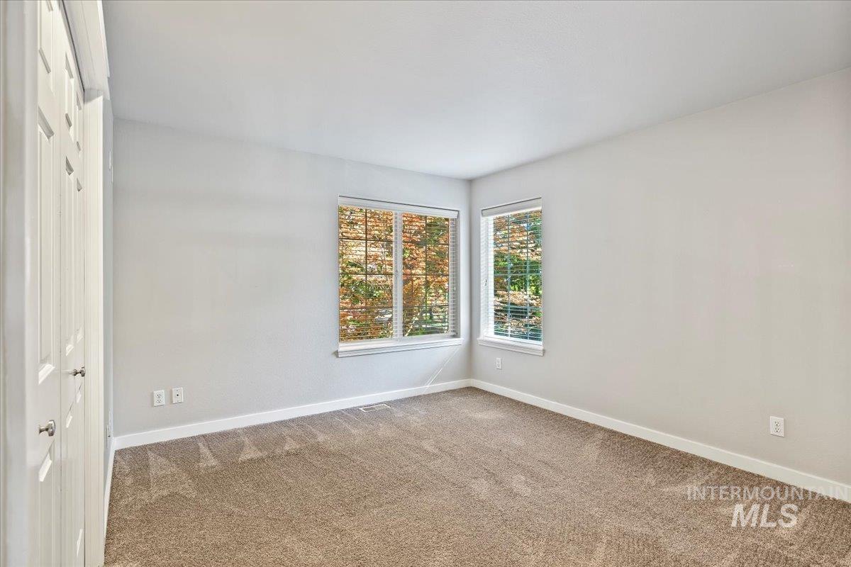 10348 W Burntwood Ct, Boise, Idaho 83704, 3 Bedrooms, 2.5 Bathrooms, Residential For Sale, Price $659,900, 98925499