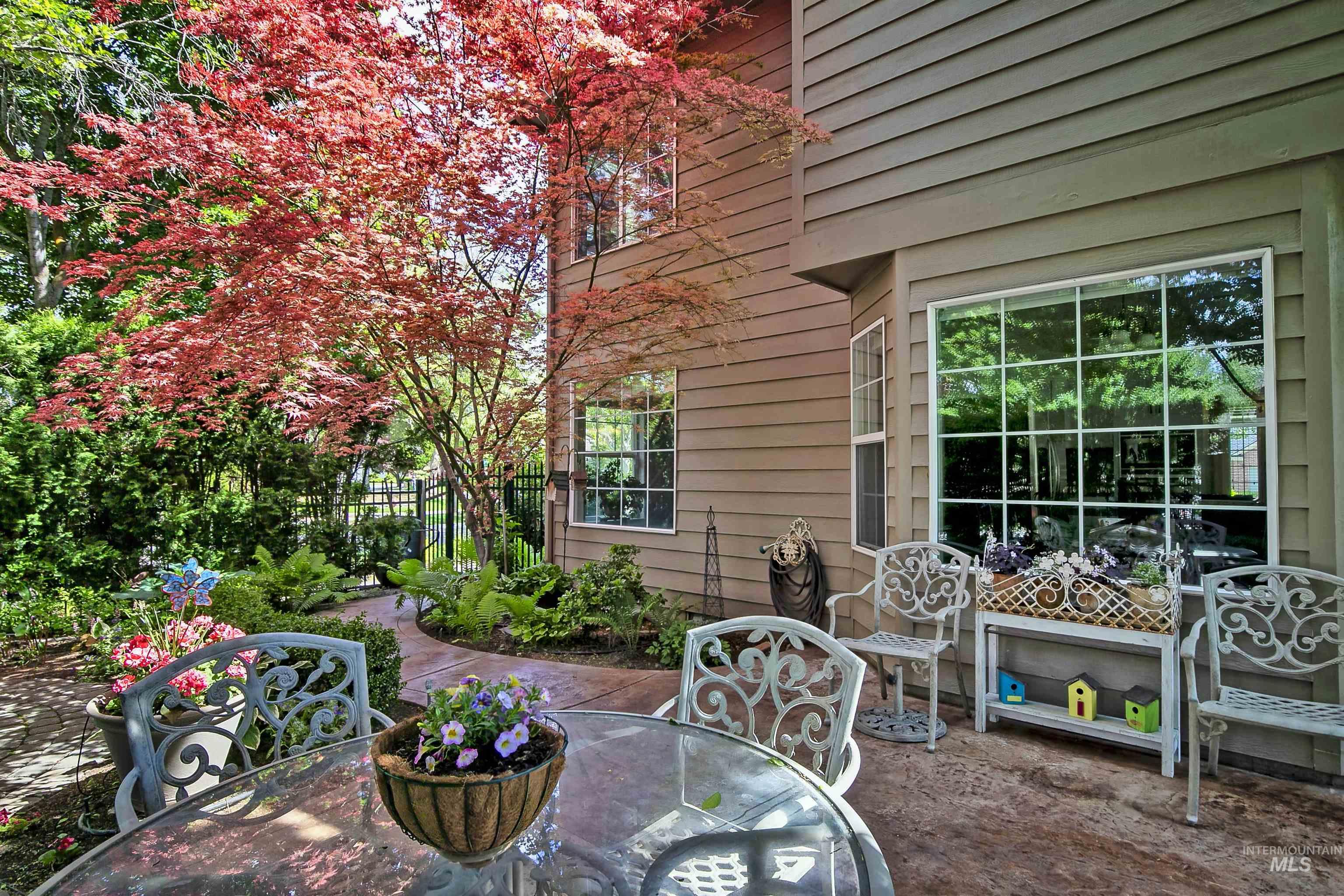 10348 W Burntwood Ct, Boise, Idaho 83704, 3 Bedrooms, 2.5 Bathrooms, Residential For Sale, Price $659,900, 98925499