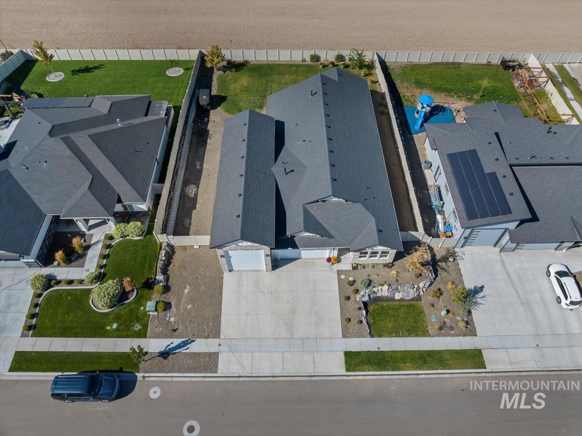 13281 S Grace Point Way, Nampa, Idaho 83686, 3 Bedrooms, 2 Bathrooms, Residential For Sale, Price $685,000, 98925500