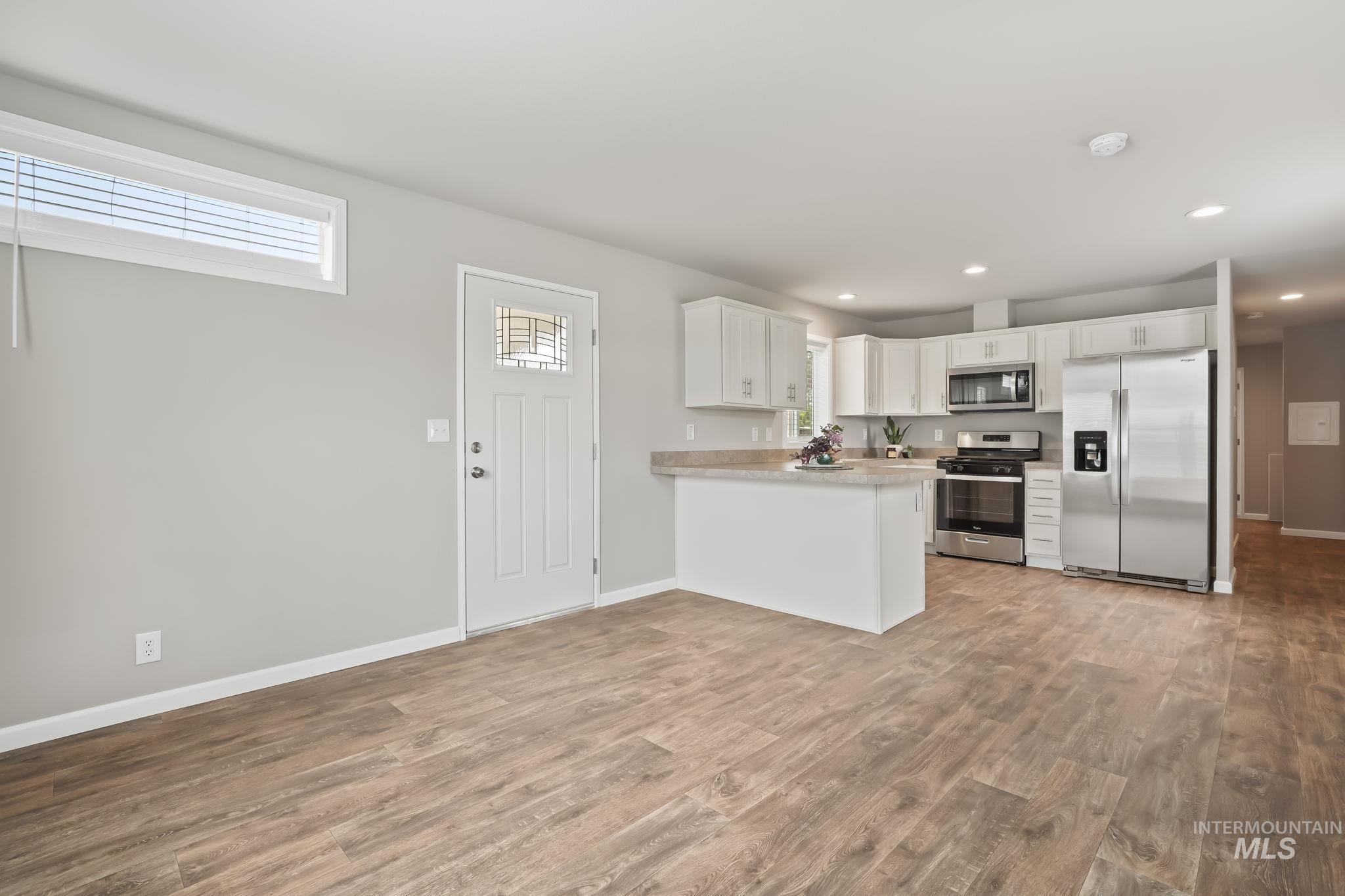 915 S Curtis Rd #78, Boise, Idaho 83705, 2 Bedrooms, 1 Bathroom, Residential For Sale, Price $99,900, 98925501