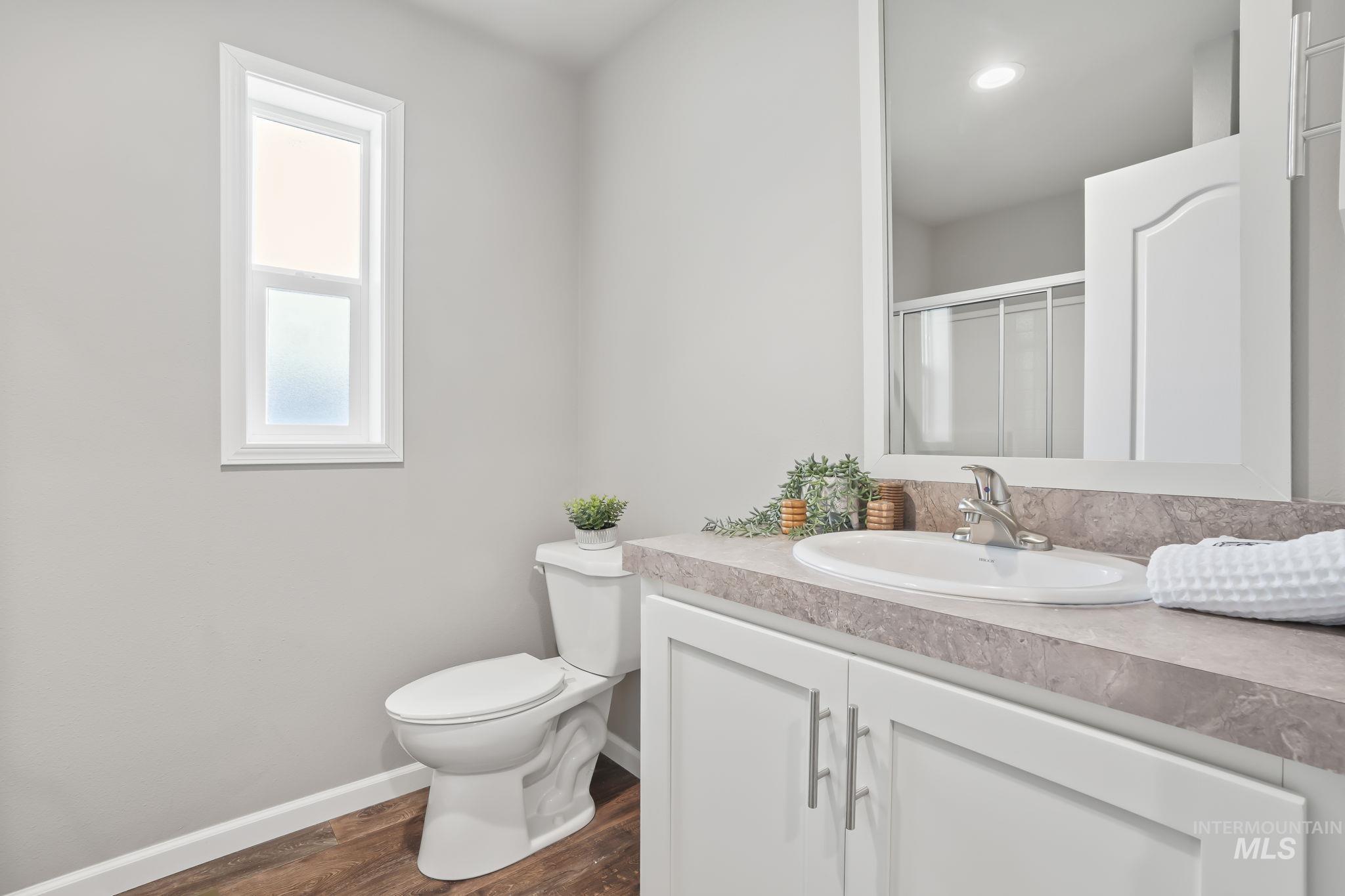 915 S Curtis Rd #78, Boise, Idaho 83705, 2 Bedrooms, 1 Bathroom, Residential For Sale, Price $99,900, 98925501