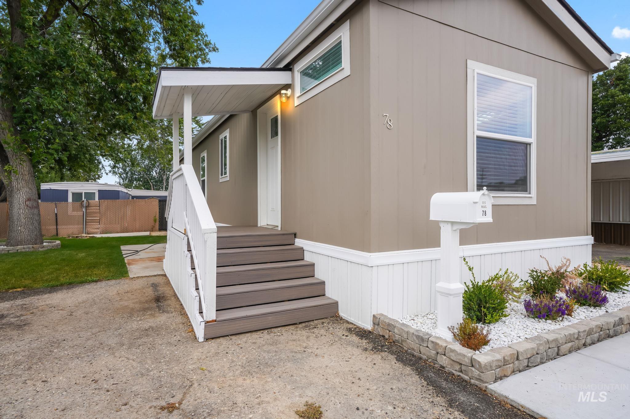 915 S Curtis Rd #78, Boise, Idaho 83705, 2 Bedrooms, 1 Bathroom, Residential For Sale, Price $99,900, 98925501