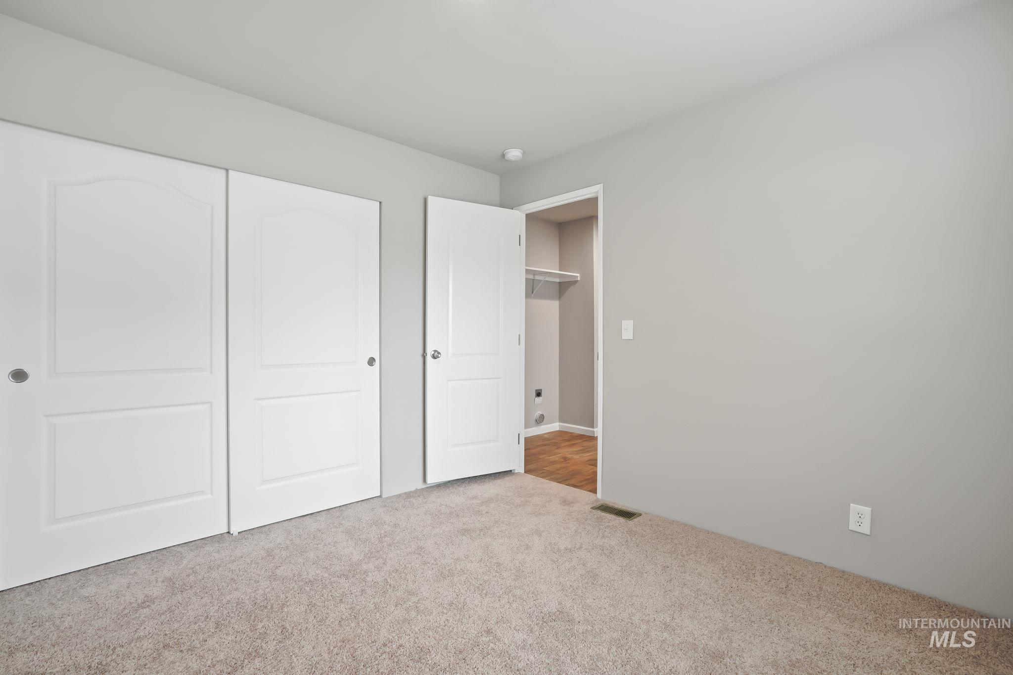 915 S Curtis Rd #78, Boise, Idaho 83705, 2 Bedrooms, 1 Bathroom, Residential For Sale, Price $99,900, 98925501