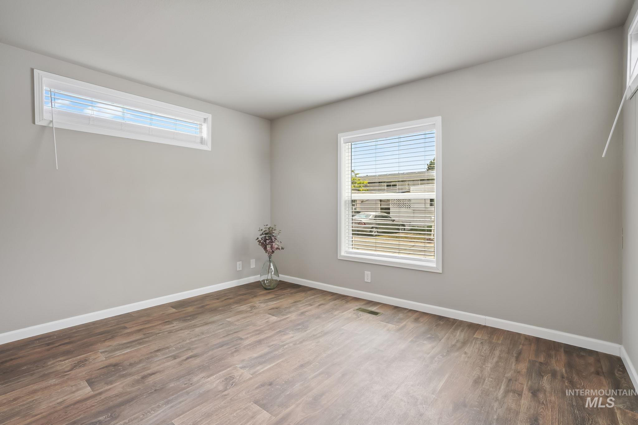 915 S Curtis Rd #78, Boise, Idaho 83705, 2 Bedrooms, 1 Bathroom, Residential For Sale, Price $99,900, 98925501