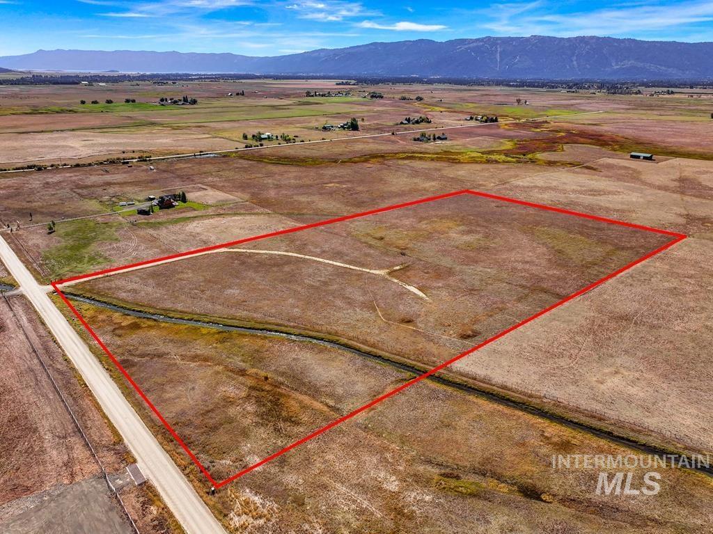 13229 Finlandia, Donnelly, Idaho 83615, Land For Sale, Price $449,000, 98925506