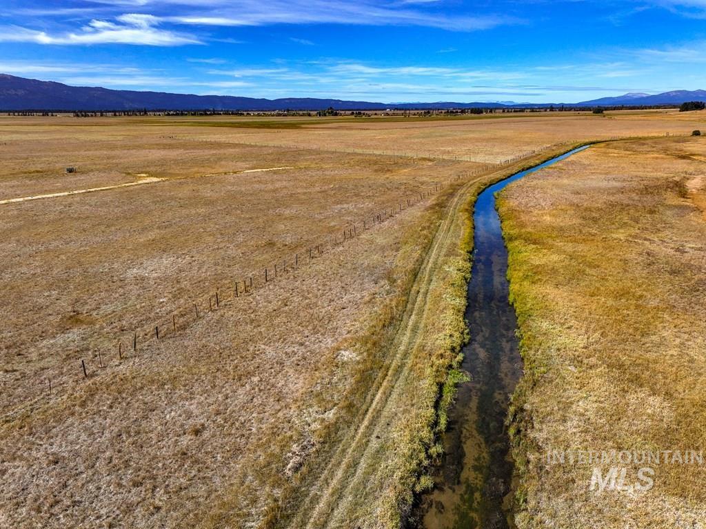 13229 Finlandia, Donnelly, Idaho 83615, Land For Sale, Price $449,000, 98925506