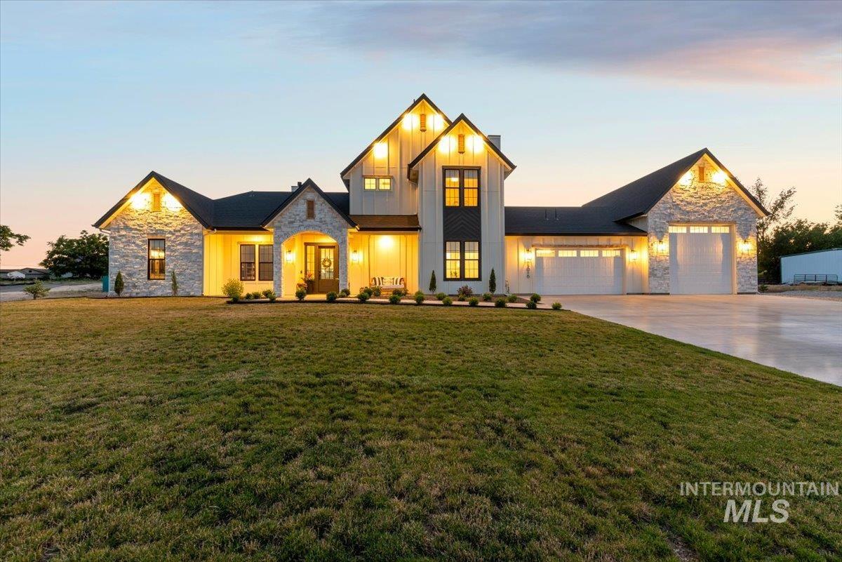 15016 Snow Mountain Dr, Caldwell, Idaho 83607, 4 Bedrooms, 2.5 Bathrooms, Residential For Sale, Price $1,225,000, 98925507