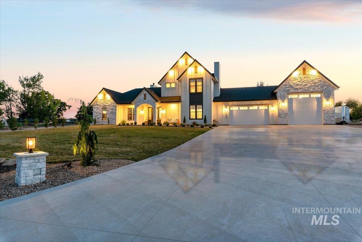 15016 Snow Mountain Dr, Caldwell, Idaho 83607, 4 Bedrooms, 2.5 Bathrooms, Residential For Sale, Price $1,225,000, 98925507