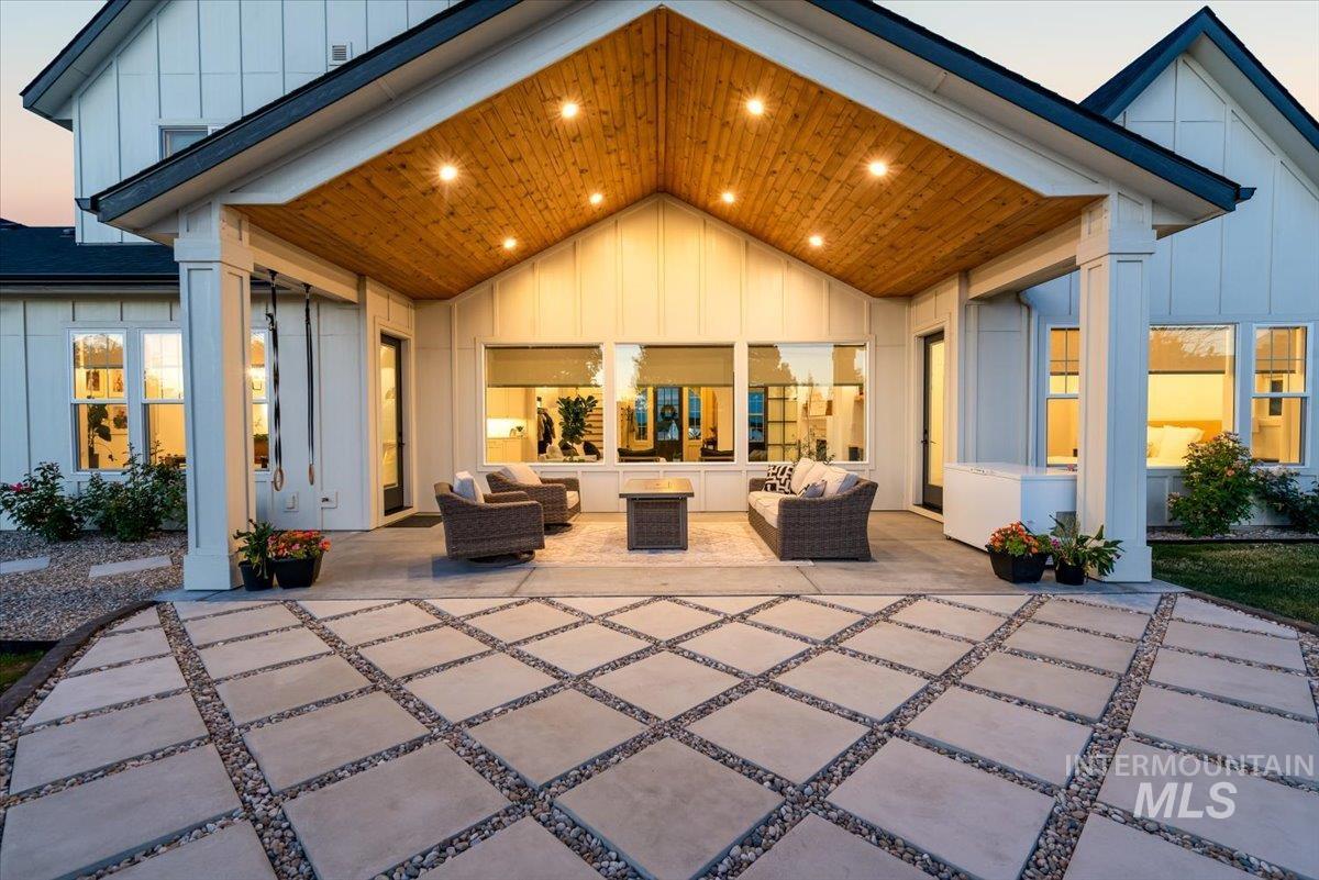 15016 Snow Mountain Dr, Caldwell, Idaho 83607, 4 Bedrooms, 2.5 Bathrooms, Residential For Sale, Price $1,225,000, 98925507