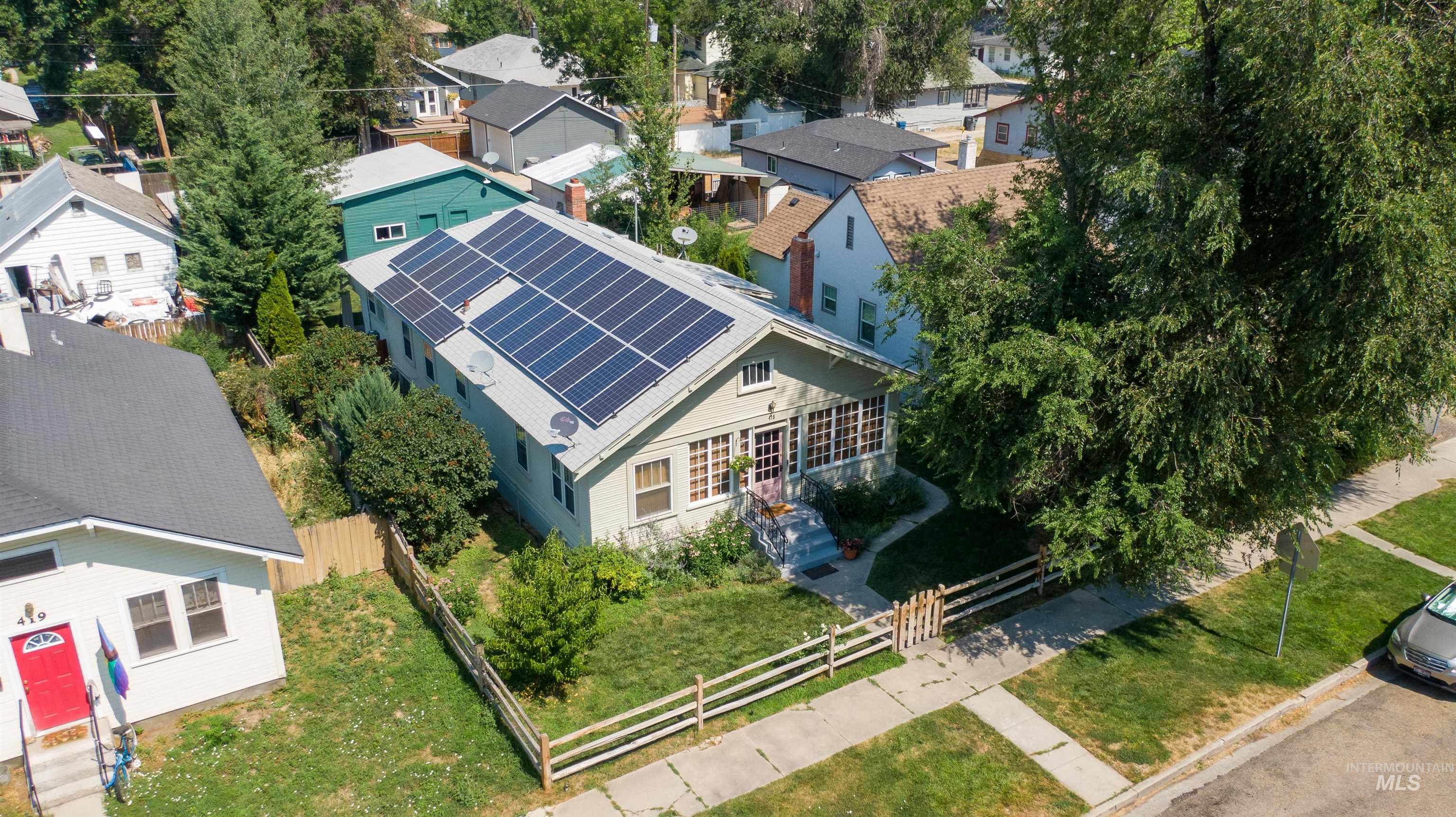 415 14th Ave S, Nampa, Idaho 83651, 4 Bedrooms, 2 Bathrooms, Residential Income For Sale, Price $499,900, 98925515