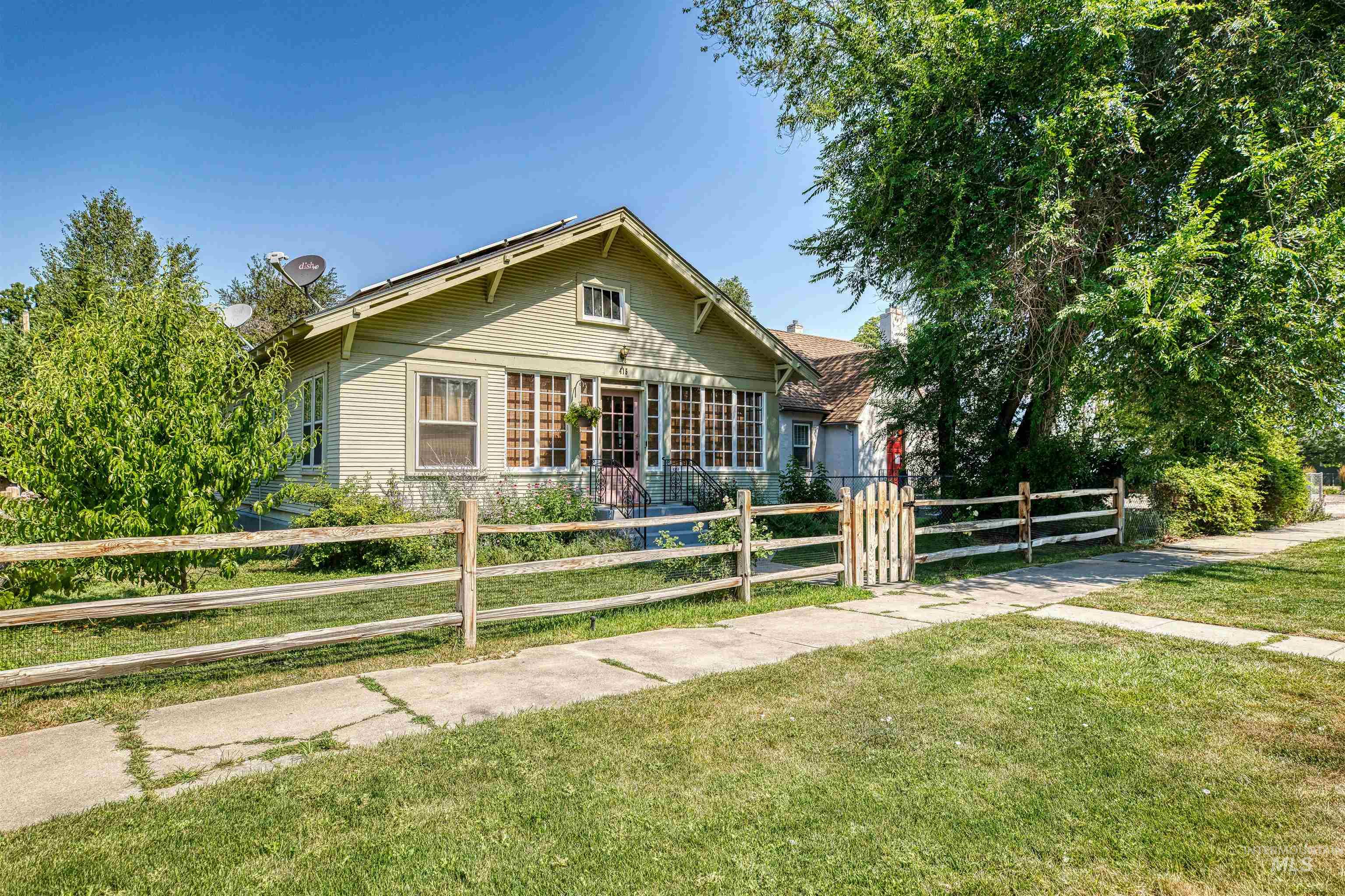 415 14th Ave S, Nampa, Idaho 83651, 4 Bedrooms, 2 Bathrooms, Residential For Sale, Price $499,900, 98925522