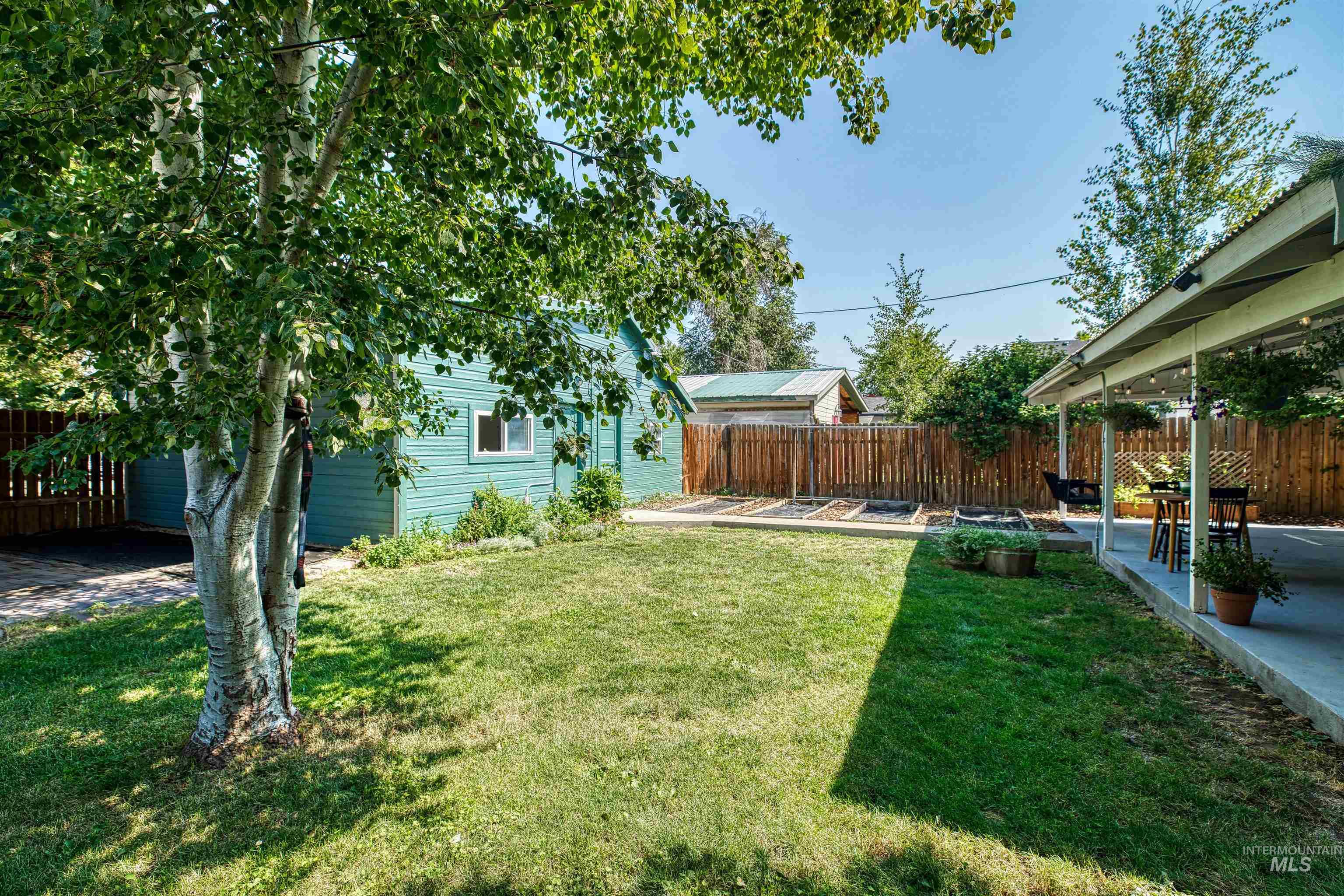415 14th Ave S, Nampa, Idaho 83651, 4 Bedrooms, 2 Bathrooms, Residential For Sale, Price $499,900, 98925522