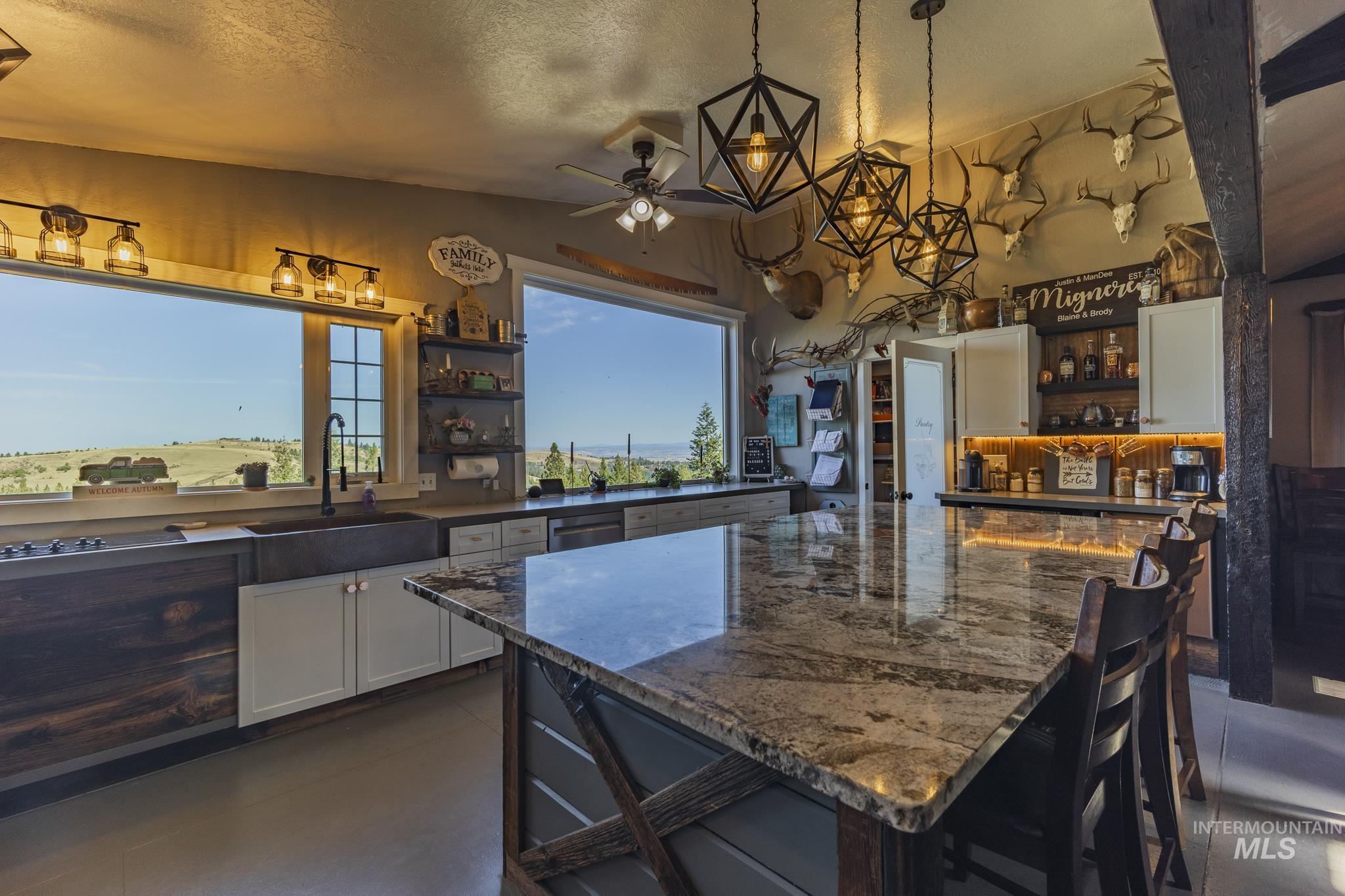 267 Black Tail Lane, Grangeville, Idaho 83530, 3 Bedrooms, 2 Bathrooms, Residential For Sale, Price $549,000, 98925523