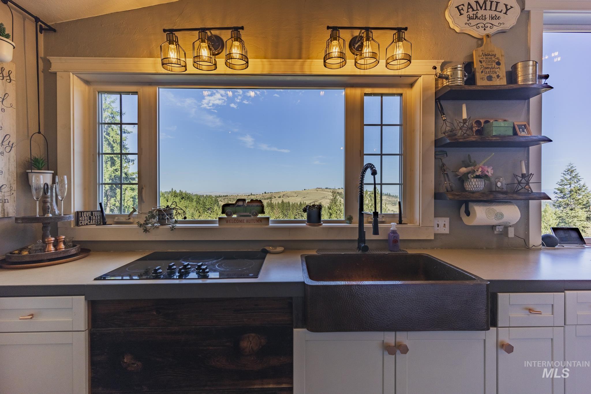 267 Black Tail Lane, Grangeville, Idaho 83530, 3 Bedrooms, 2 Bathrooms, Residential For Sale, Price $549,000, 98925523