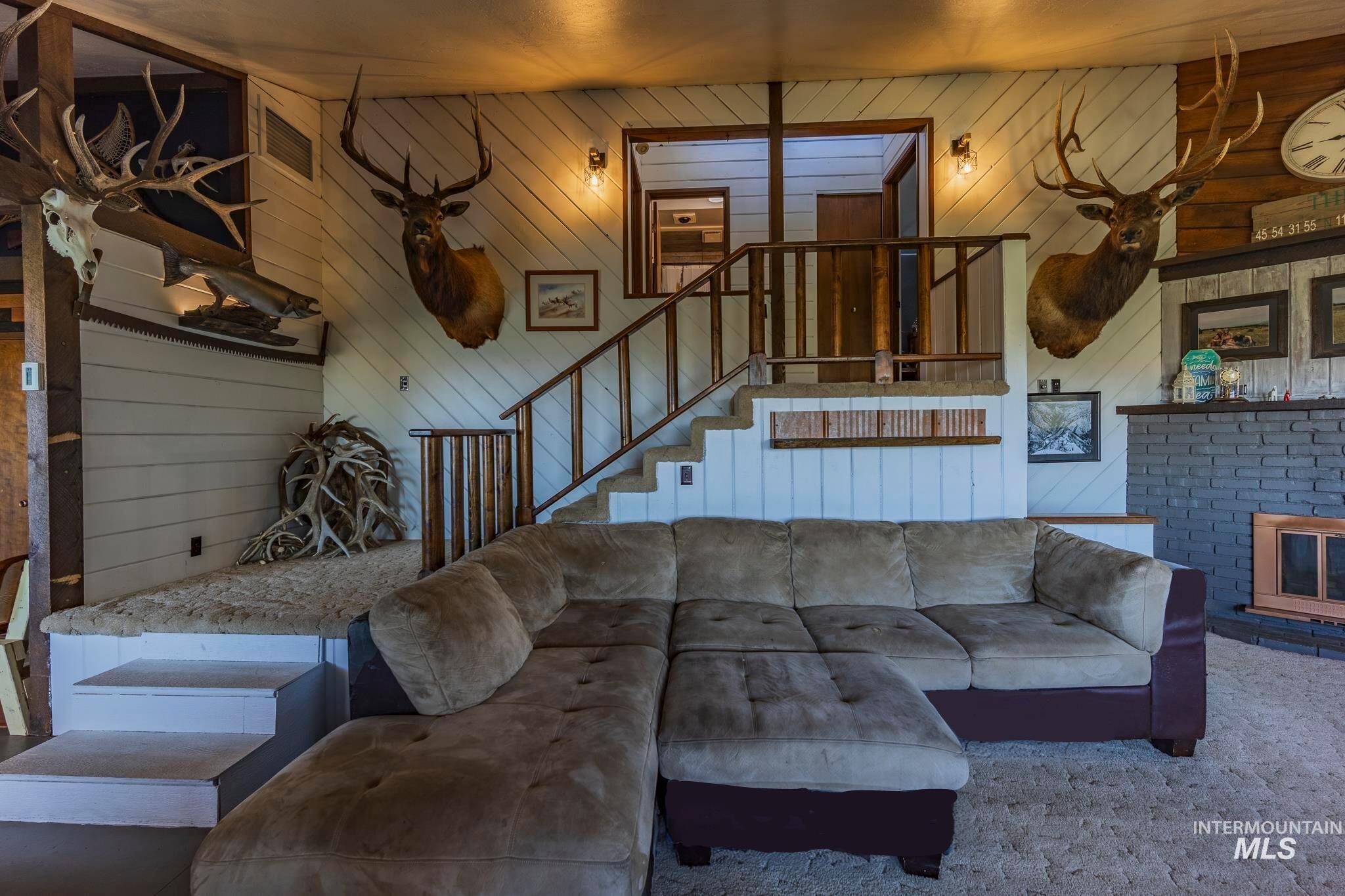 267 Black Tail Lane, Grangeville, Idaho 83530, 3 Bedrooms, 2 Bathrooms, Residential For Sale, Price $549,000, 98925523