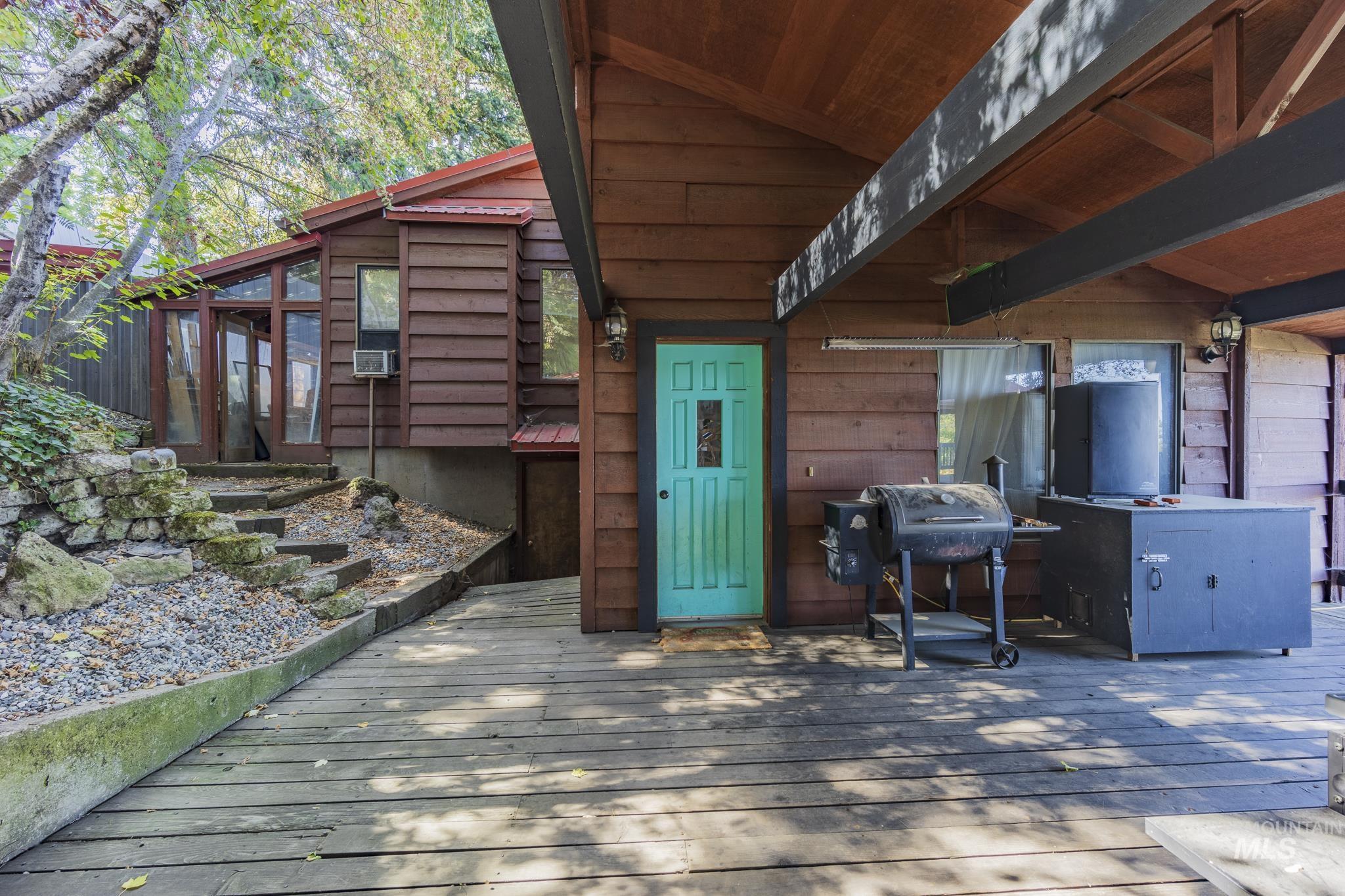 267 Black Tail Lane, Grangeville, Idaho 83530, 3 Bedrooms, 2 Bathrooms, Residential For Sale, Price $549,000, 98925523