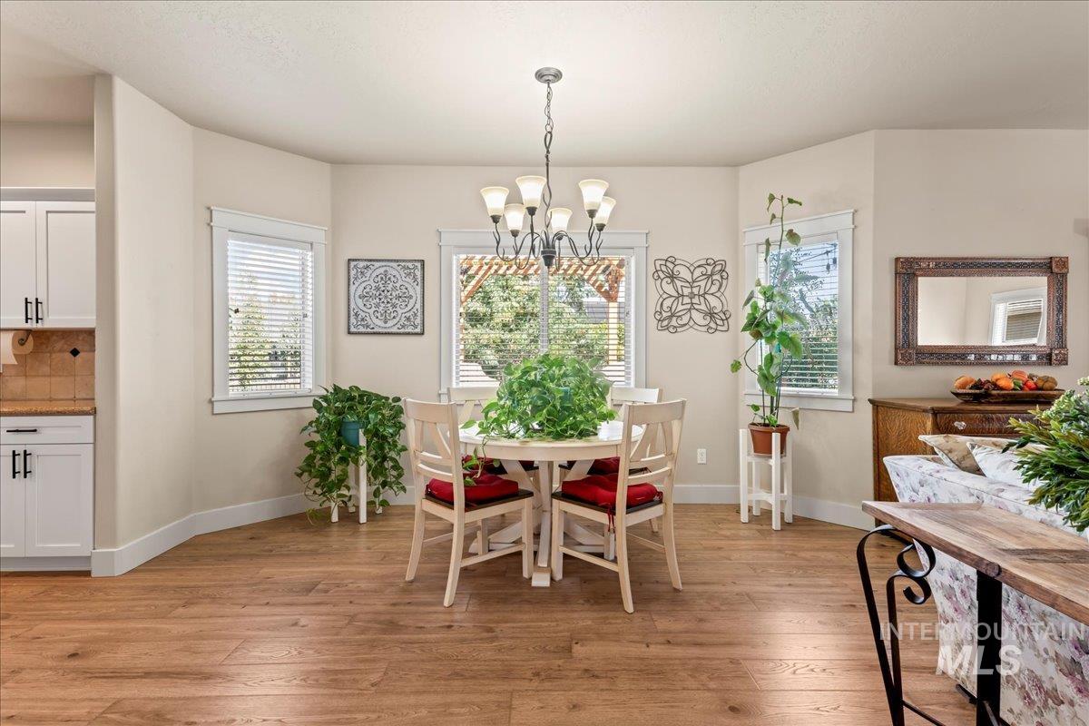 10170 W Broadford Drive, Star, Idaho 83669, 3 Bedrooms, 2 Bathrooms, Residential For Sale, Price $599,900, 98925524