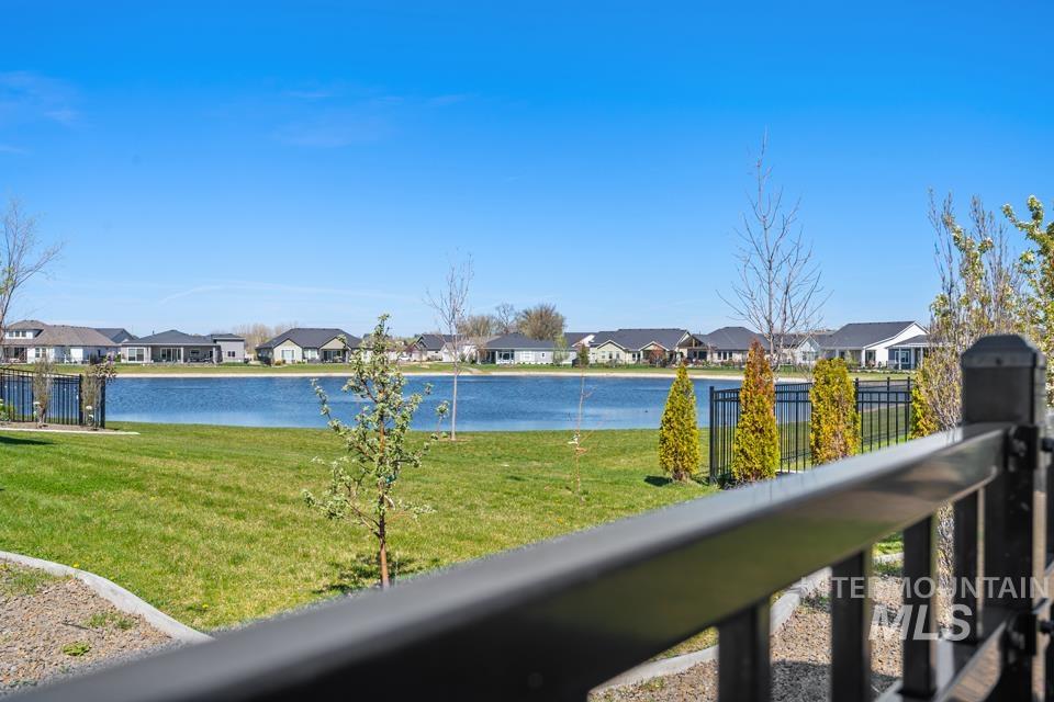 10084 W Golden Rain St., Star, Idaho 83669, 6 Bedrooms, 4 Bathrooms, Residential For Sale, Price $895,000, 98925525