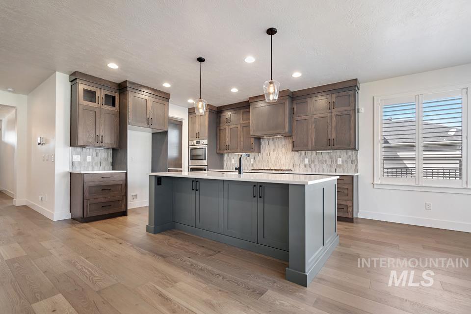 10084 W Golden Rain St., Star, Idaho 83669, 6 Bedrooms, 4 Bathrooms, Residential For Sale, Price $895,000, 98925525