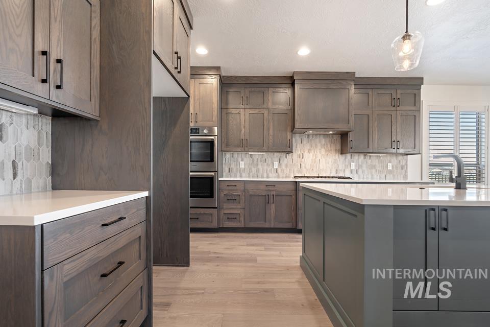 10084 W Golden Rain St., Star, Idaho 83669, 6 Bedrooms, 4 Bathrooms, Residential For Sale, Price $895,000, 98925525
