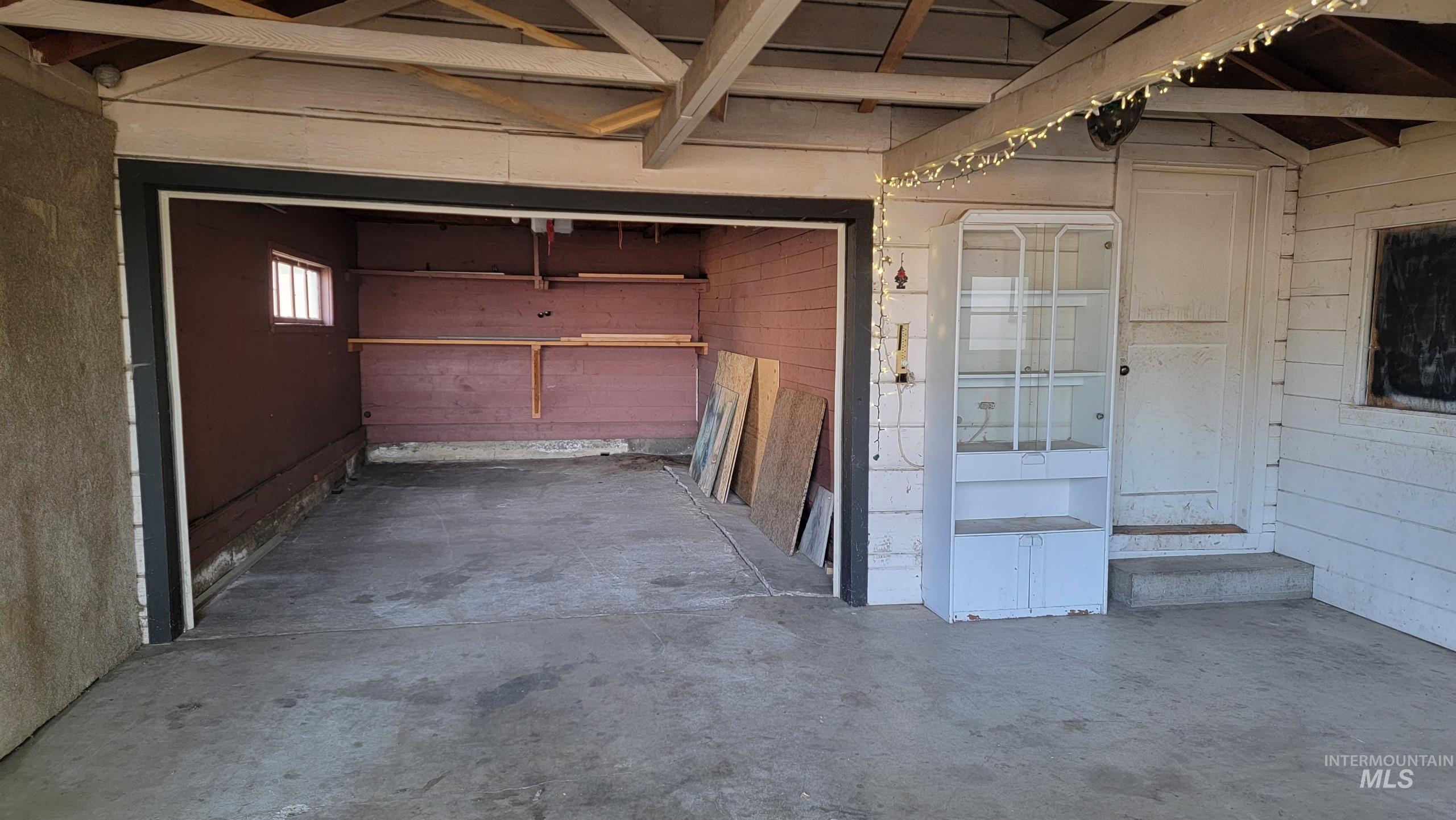 824 Elk Street, Grangeville, Idaho 83530, 4 Bedrooms, 2 Bathrooms, Residential For Sale, Price $300,000, 98925528