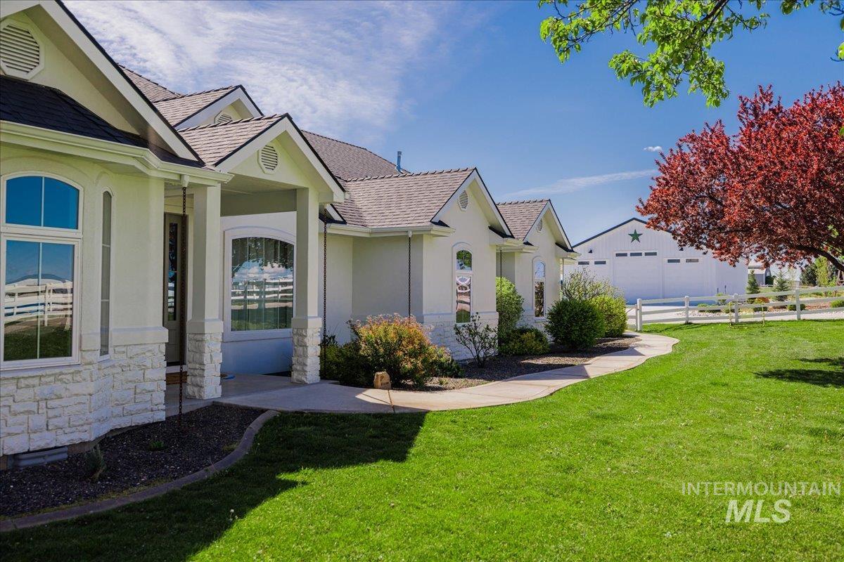 4244 N Cowboy Ln, Star, Idaho 83669, 4 Bedrooms, 3.5 Bathrooms, Residential For Sale, Price $1,850,000, 98925529