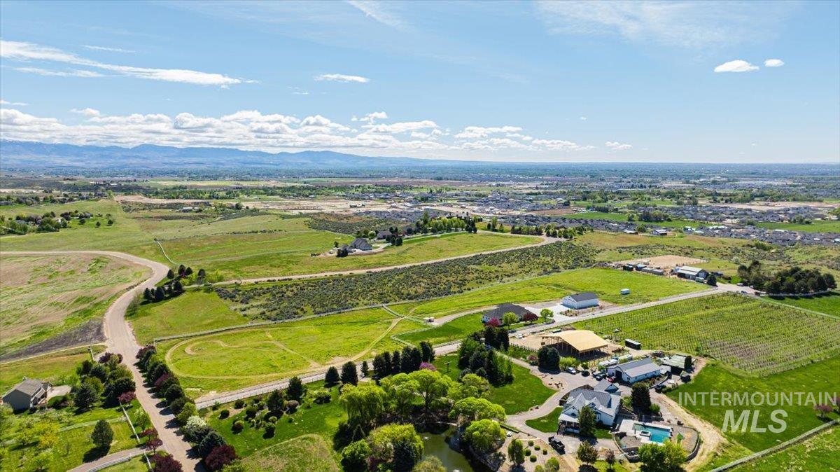 4244 N Cowboy Ln, Star, Idaho 83669, 4 Bedrooms, 3.5 Bathrooms, Residential For Sale, Price $1,850,000, 98925529