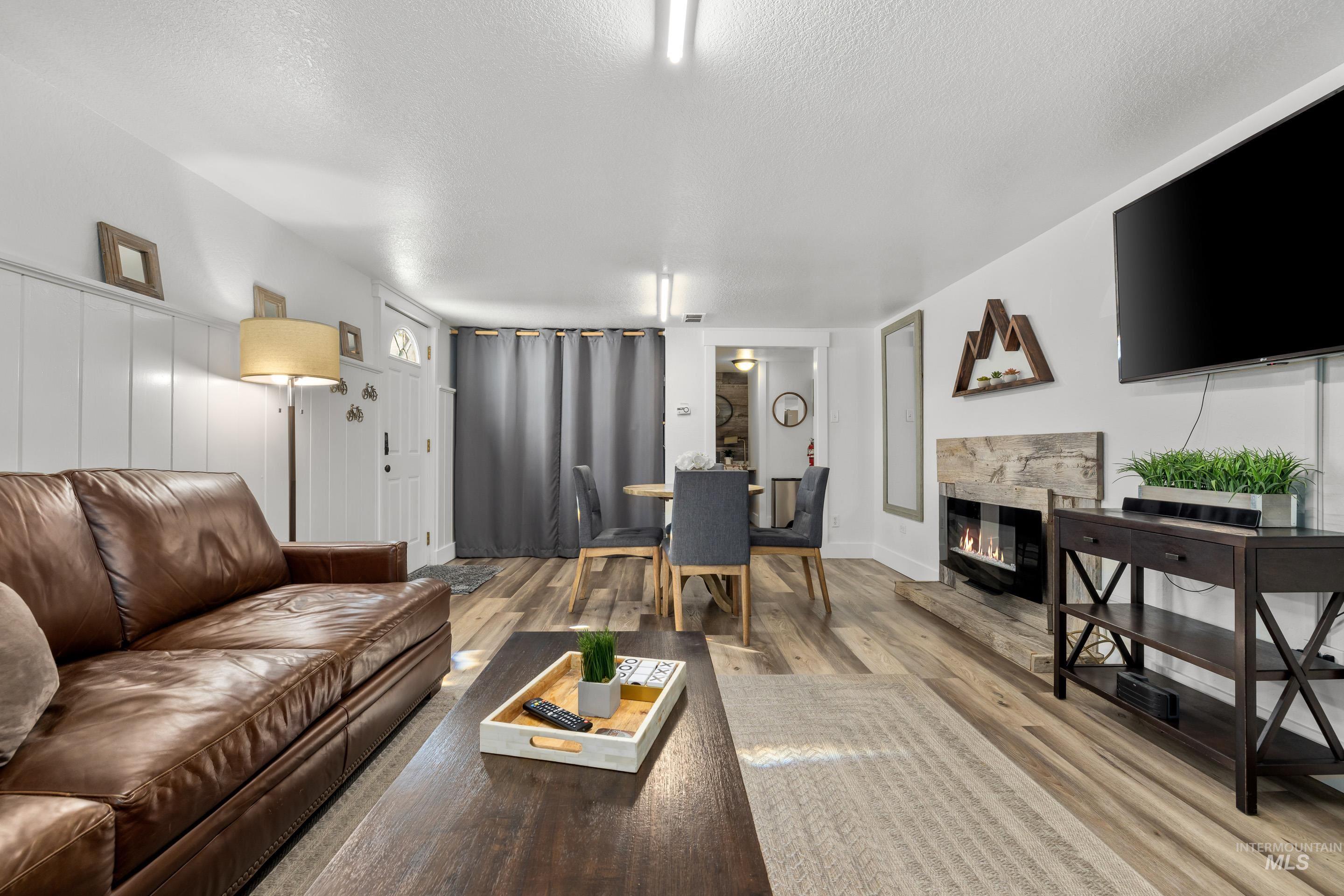 1701 N Beach St., Boise, Idaho 83706, 1 Bedroom, Business/Commercial For Sale, Price $699,999, 98925530