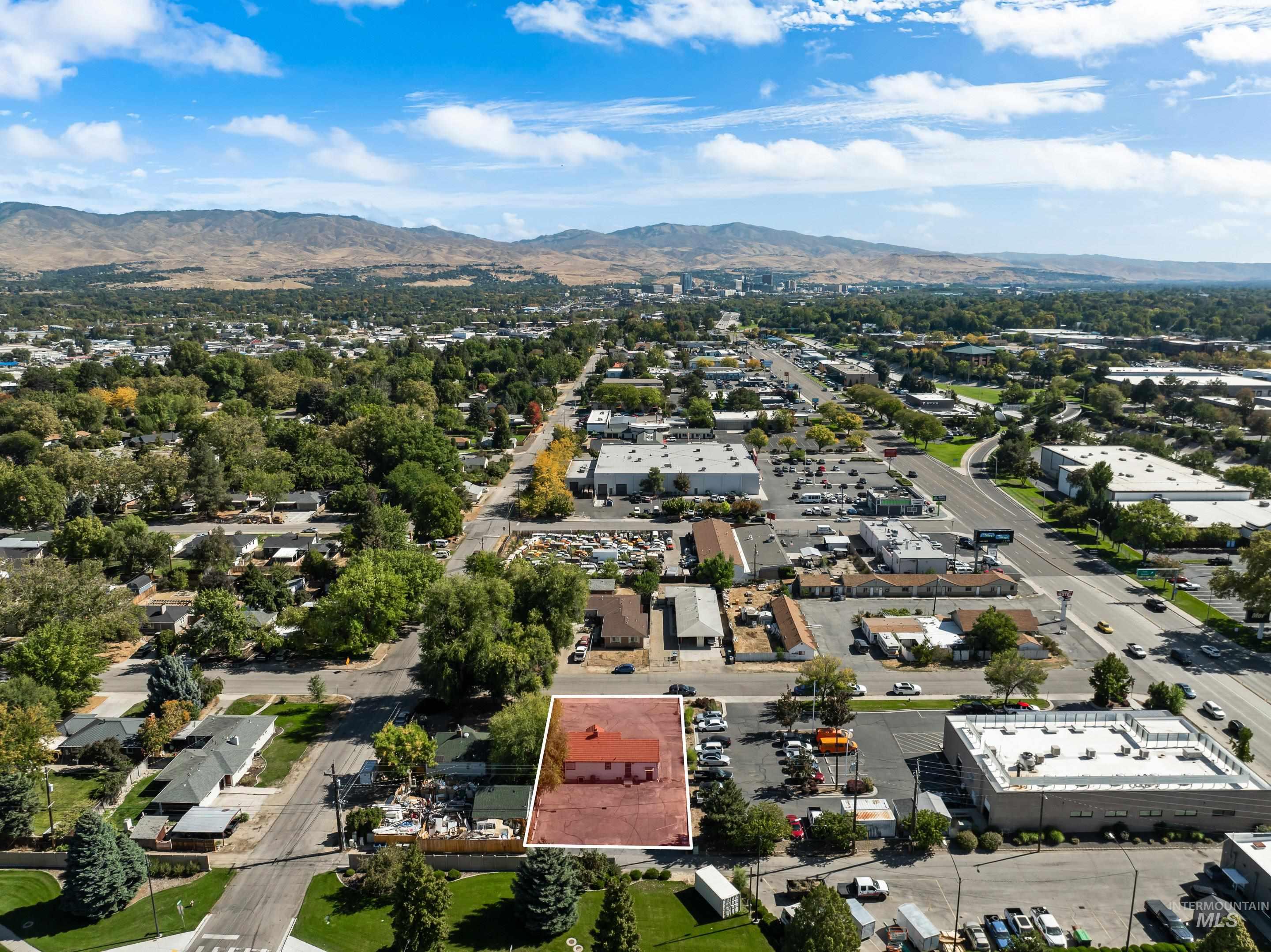 1701 N Beach St., Boise, Idaho 83706, 1 Bedroom, Business/Commercial For Sale, Price $699,999, 98925530