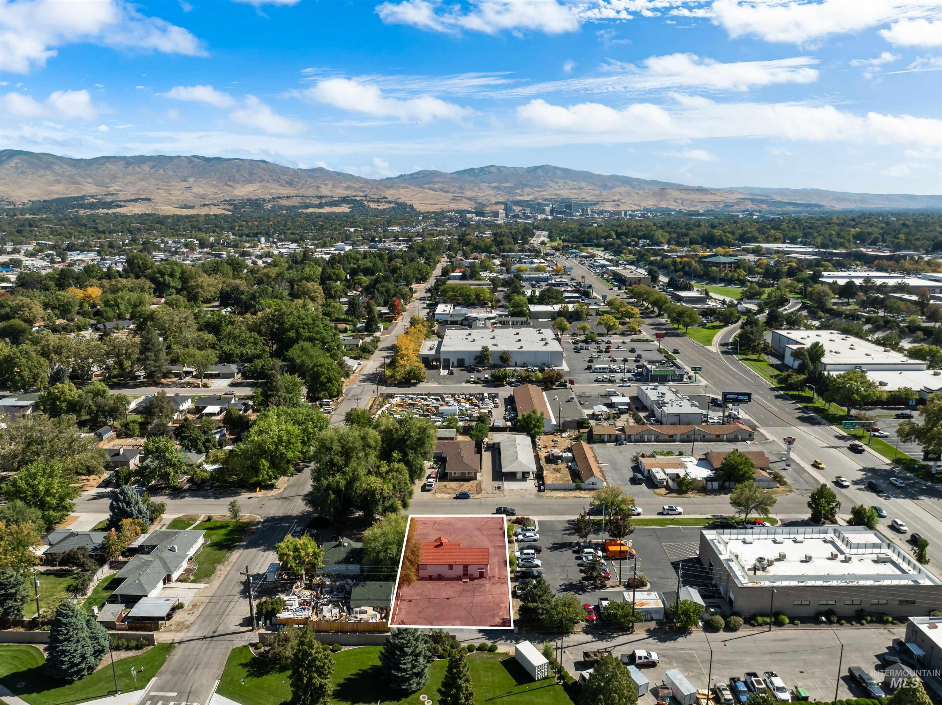 1701 N Beach St., Boise, Idaho 83706, 1 Bedroom, Business/Commercial For Sale, Price $699,999, 98925530