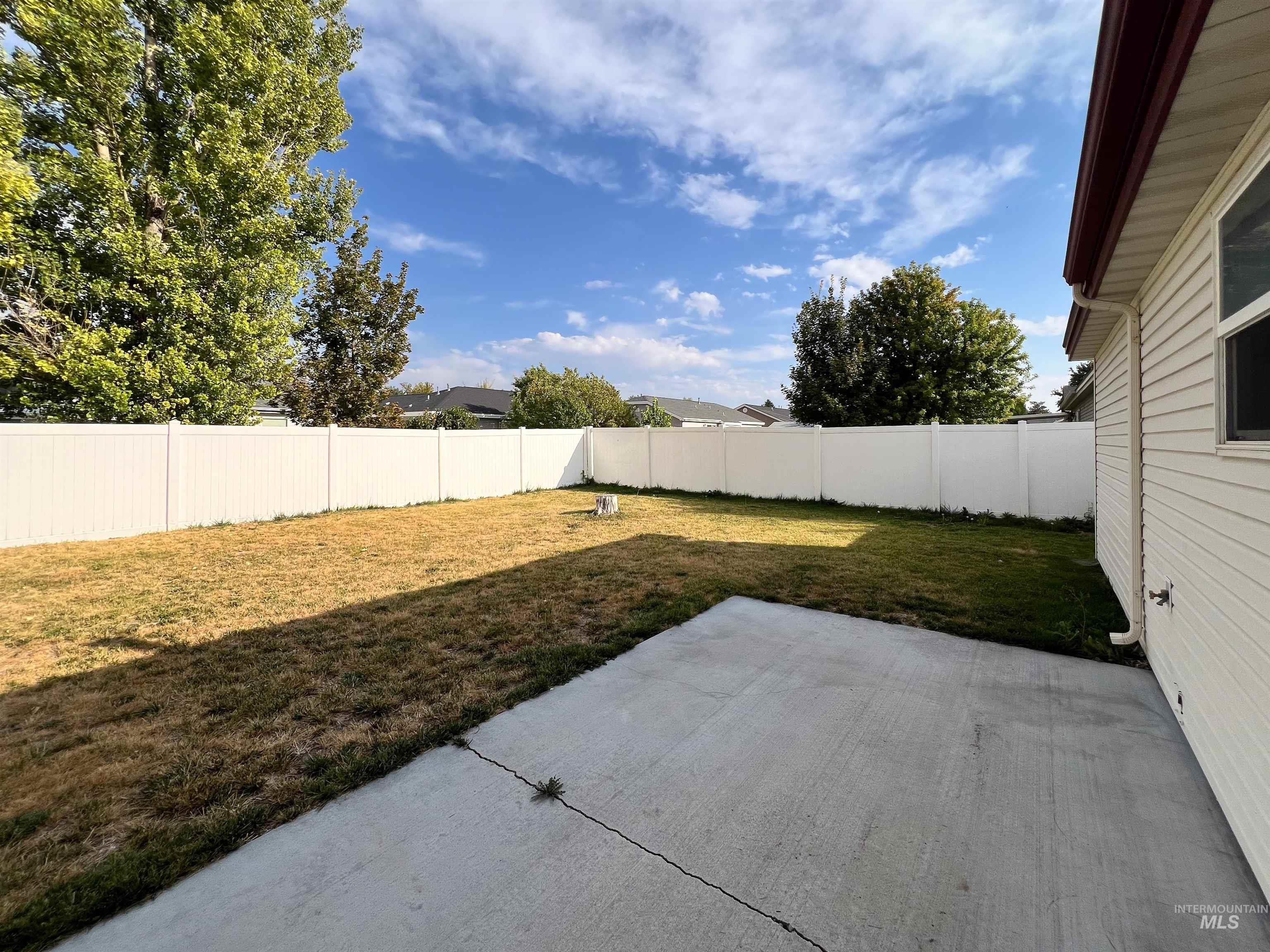 1529 Atlantic, Twin Falls, Idaho 83301, 3 Bedrooms, 2 Bathrooms, Residential For Sale, Price $319,900, 98925537