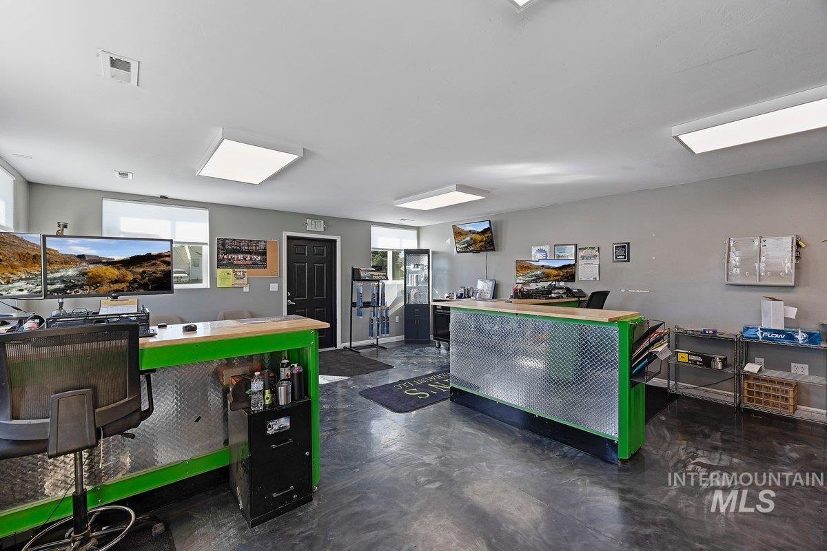 1022 Burley Avenue, Buhl, Idaho 83316, Business/Commercial For Sale, Price $1,300,000, 98925539