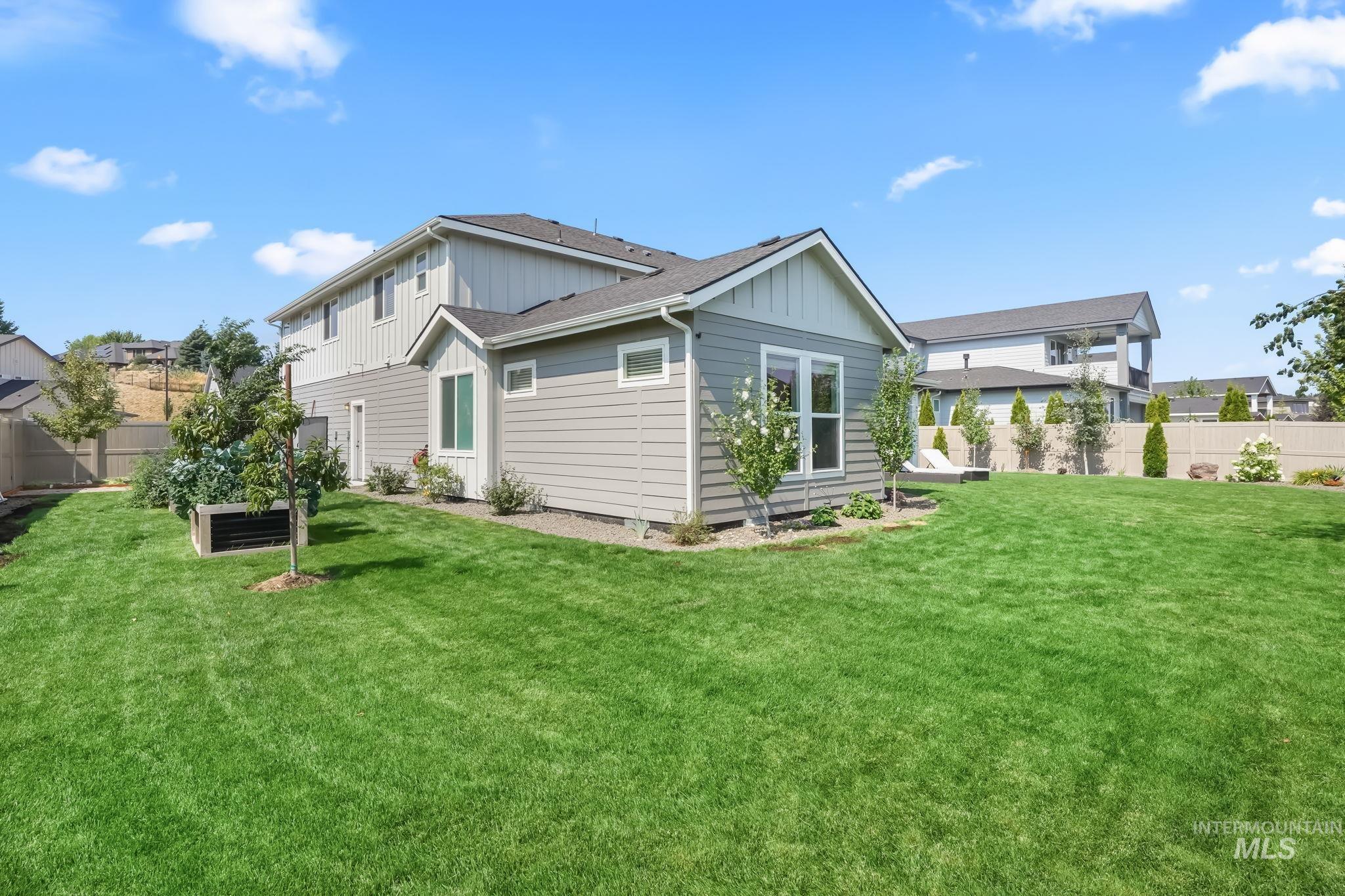 2576 E Lodge Trail Dr, Meridian, Idaho 83642, 5 Bedrooms, 4 Bathrooms, Residential For Sale, Price $1,025,000, 98925540