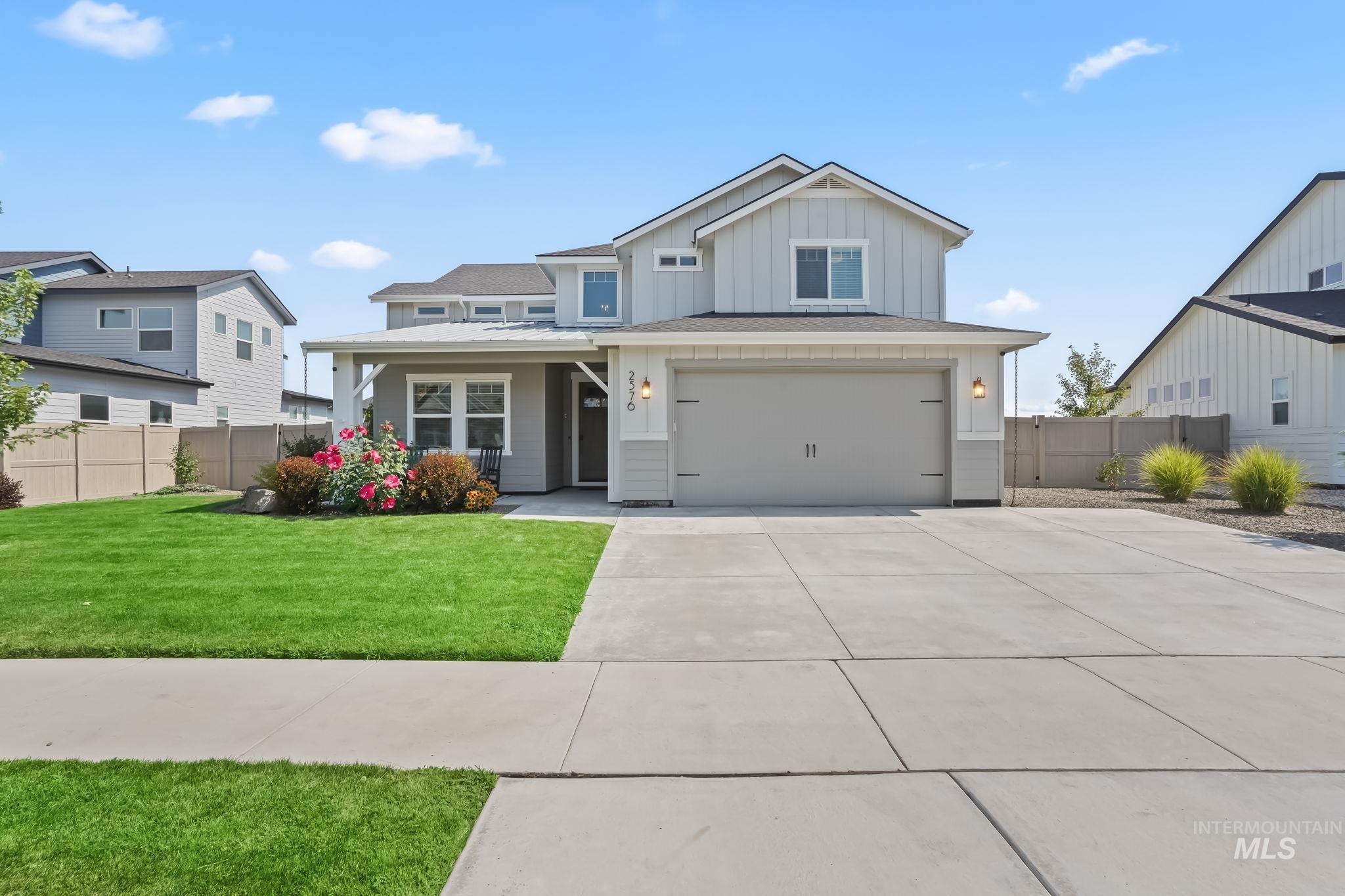 2576 E Lodge Trail Dr, Meridian, Idaho 83642, 5 Bedrooms, 4 Bathrooms, Residential For Sale, Price $1,025,000, 98925540