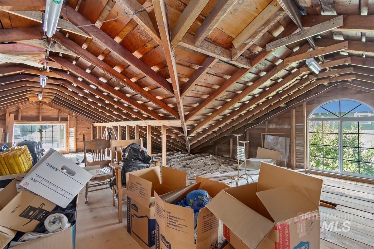 610 E 1st Street, Emmett, Idaho 83617-3102, 3 Bedrooms, 2 Bathrooms, Residential For Sale, Price $524,900, 98925543