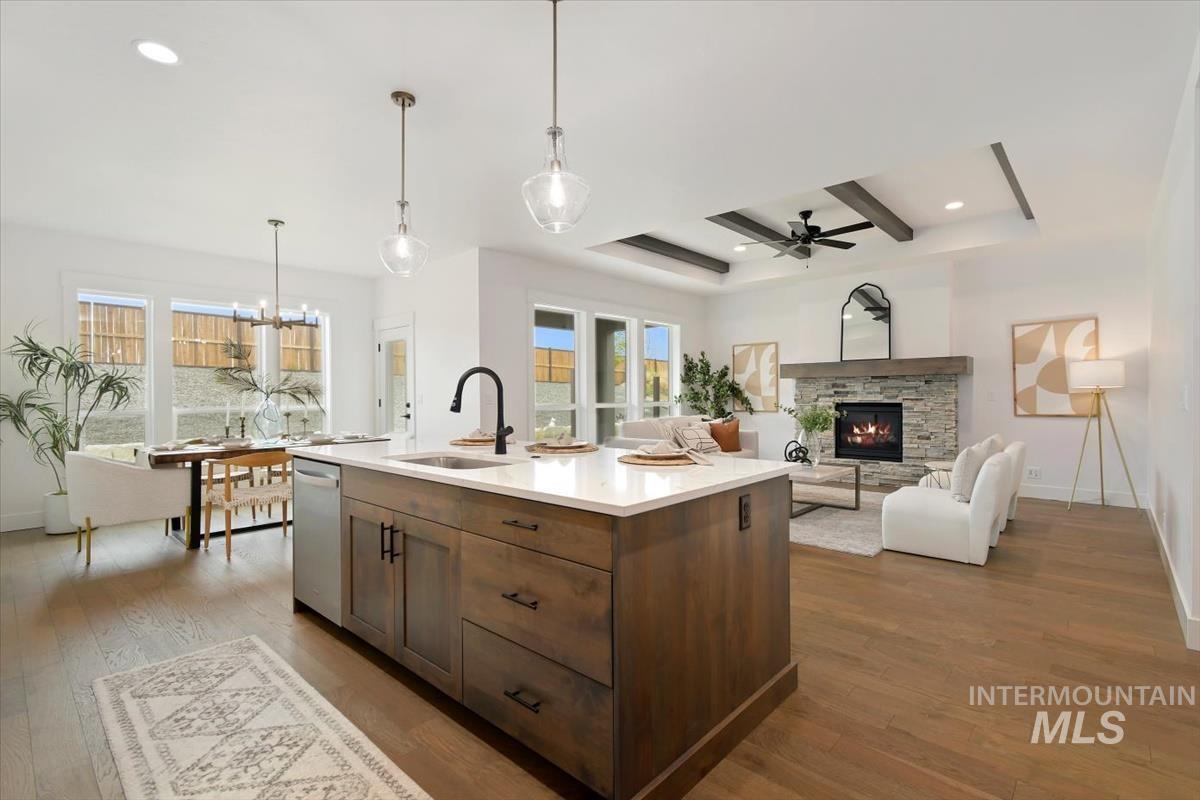 11348 W Lahinch Ln, Kuna, Idaho 83634, 3 Bedrooms, 2 Bathrooms, Residential For Sale, Price $674,800, 98925545