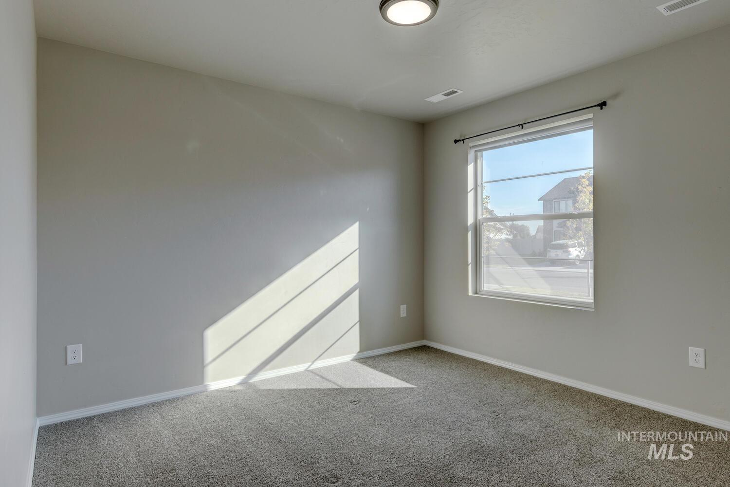 4349 S Giants Way, Nampa, Idaho 83686, 3 Bedrooms, 2 Bathrooms, Residential For Sale, Price $399,900, 98925559