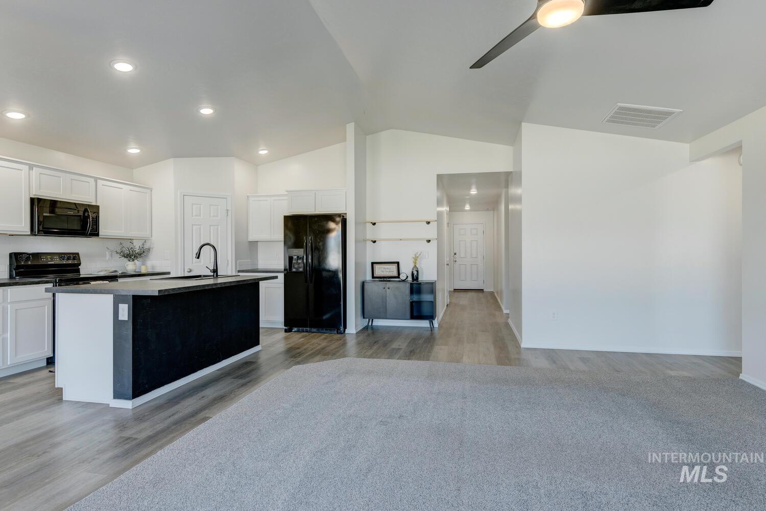 4349 S Giants Way, Nampa, Idaho 83686, 3 Bedrooms, 2 Bathrooms, Residential For Sale, Price $399,900, 98925559