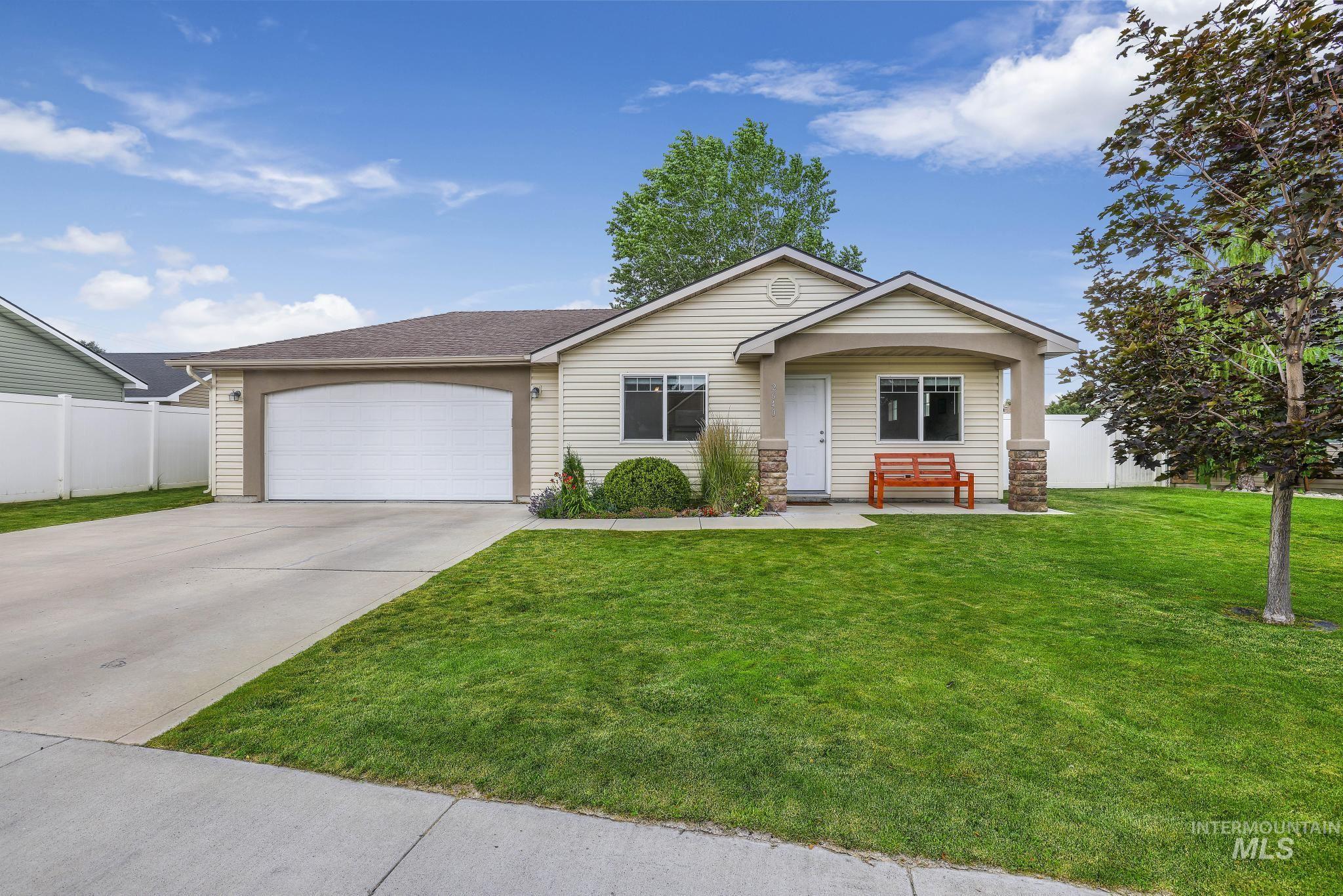2640 Miller Avenue, Burley, Idaho 83318, 3 Bedrooms, 2 Bathrooms, Residential For Sale, Price $315,000, 98925560