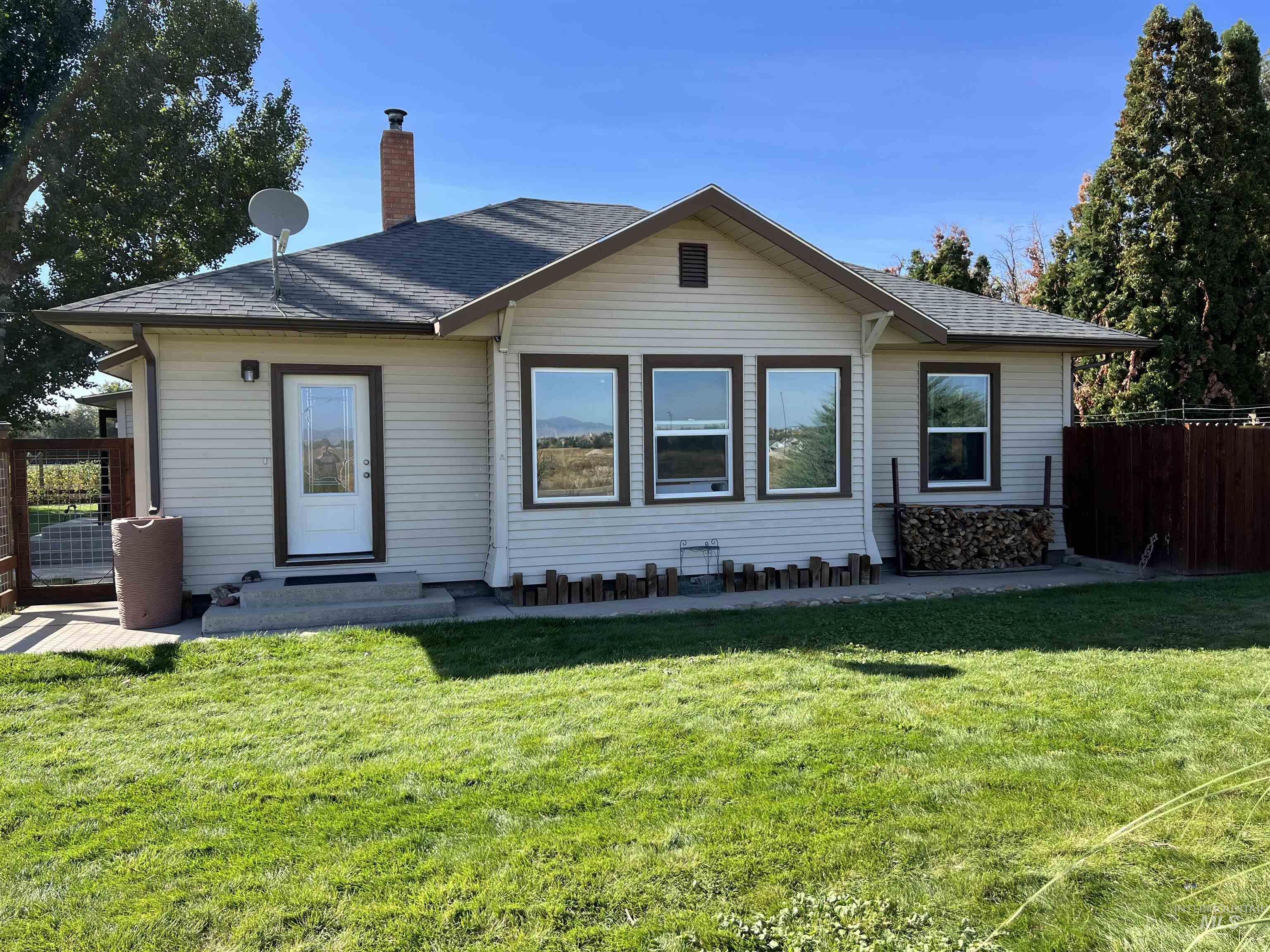 23319 Duff Lane, Middleton, Idaho 83644, 3 Bedrooms, 2 Bathrooms, Residential For Sale, Price $799,000, 98925561