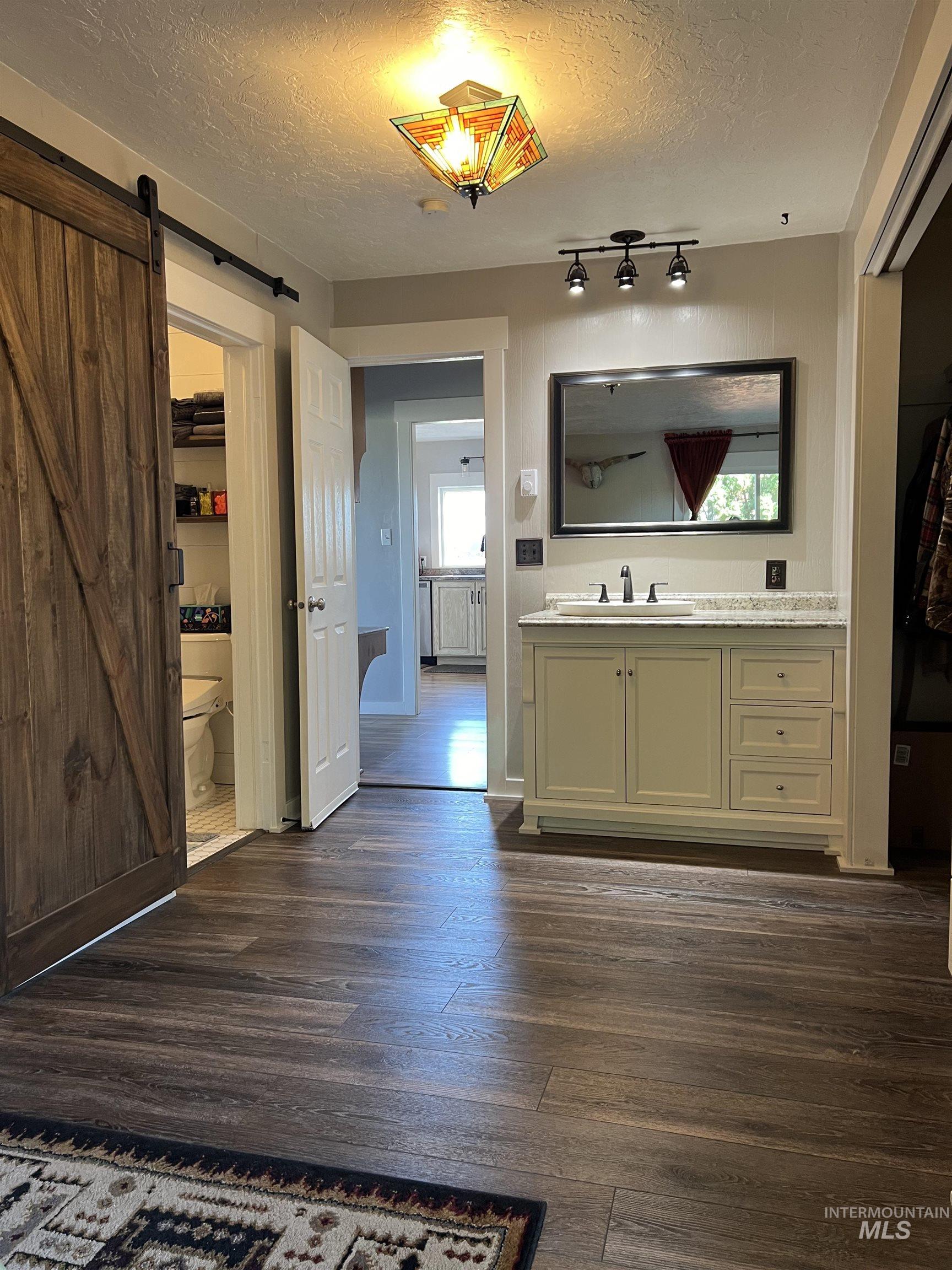 23319 Duff Lane, Middleton, Idaho 83644, 3 Bedrooms, 2 Bathrooms, Residential For Sale, Price $799,000, 98925561