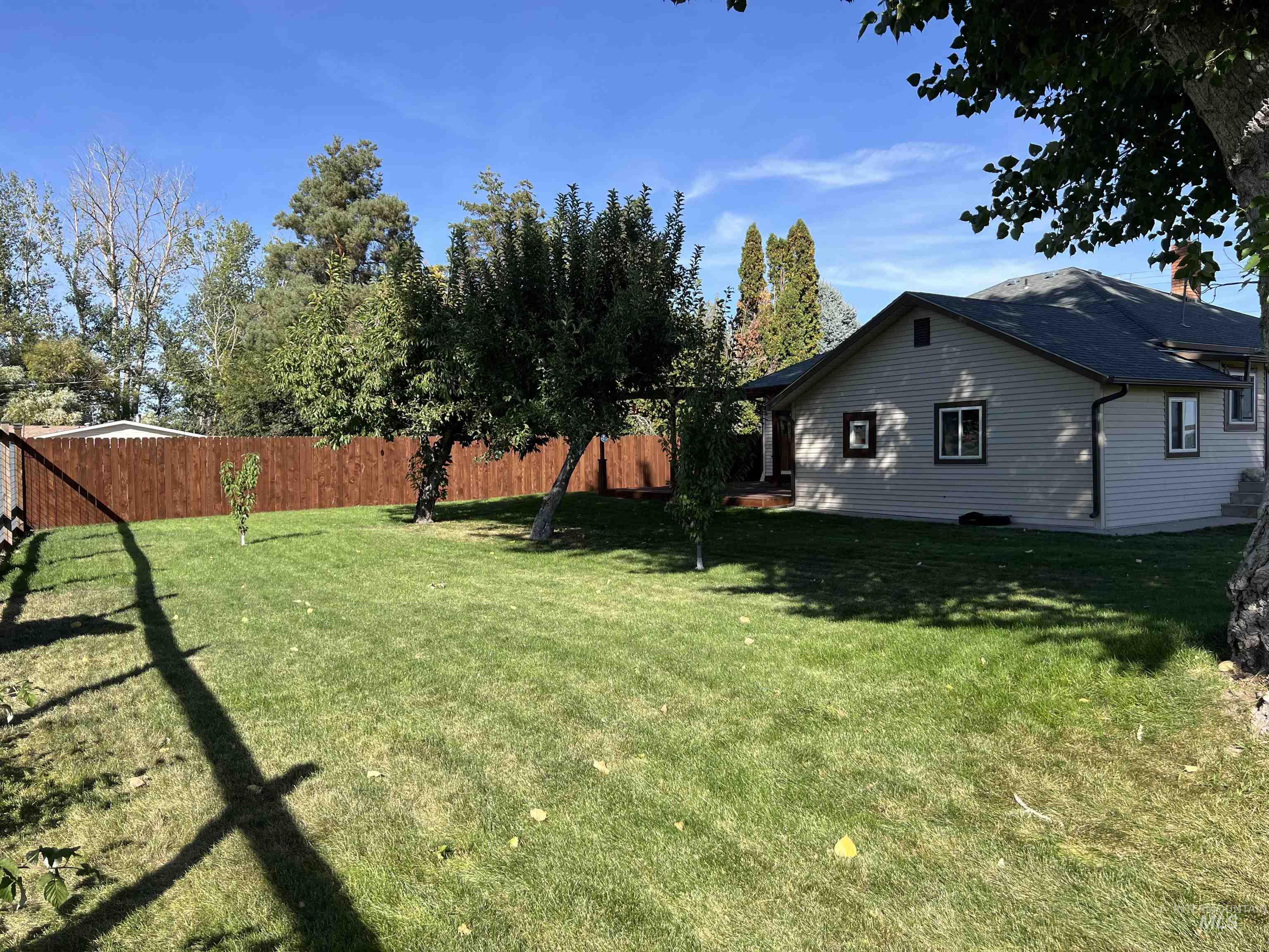 23319 Duff Lane, Middleton, Idaho 83644, 3 Bedrooms, 2 Bathrooms, Residential For Sale, Price $799,000, 98925561