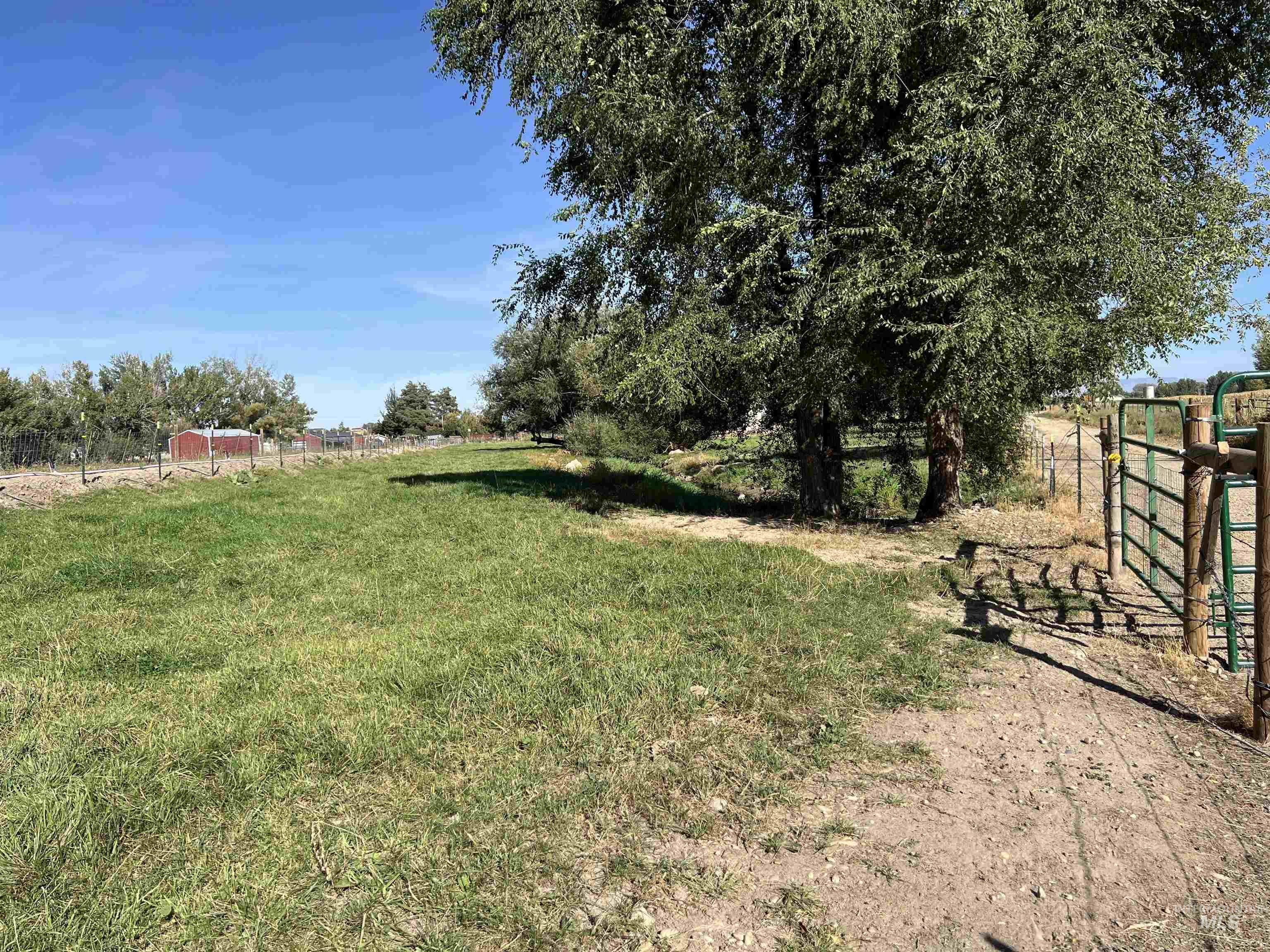 23319 Duff Lane, Middleton, Idaho 83644, 3 Bedrooms, 2 Bathrooms, Residential For Sale, Price $799,000, 98925561