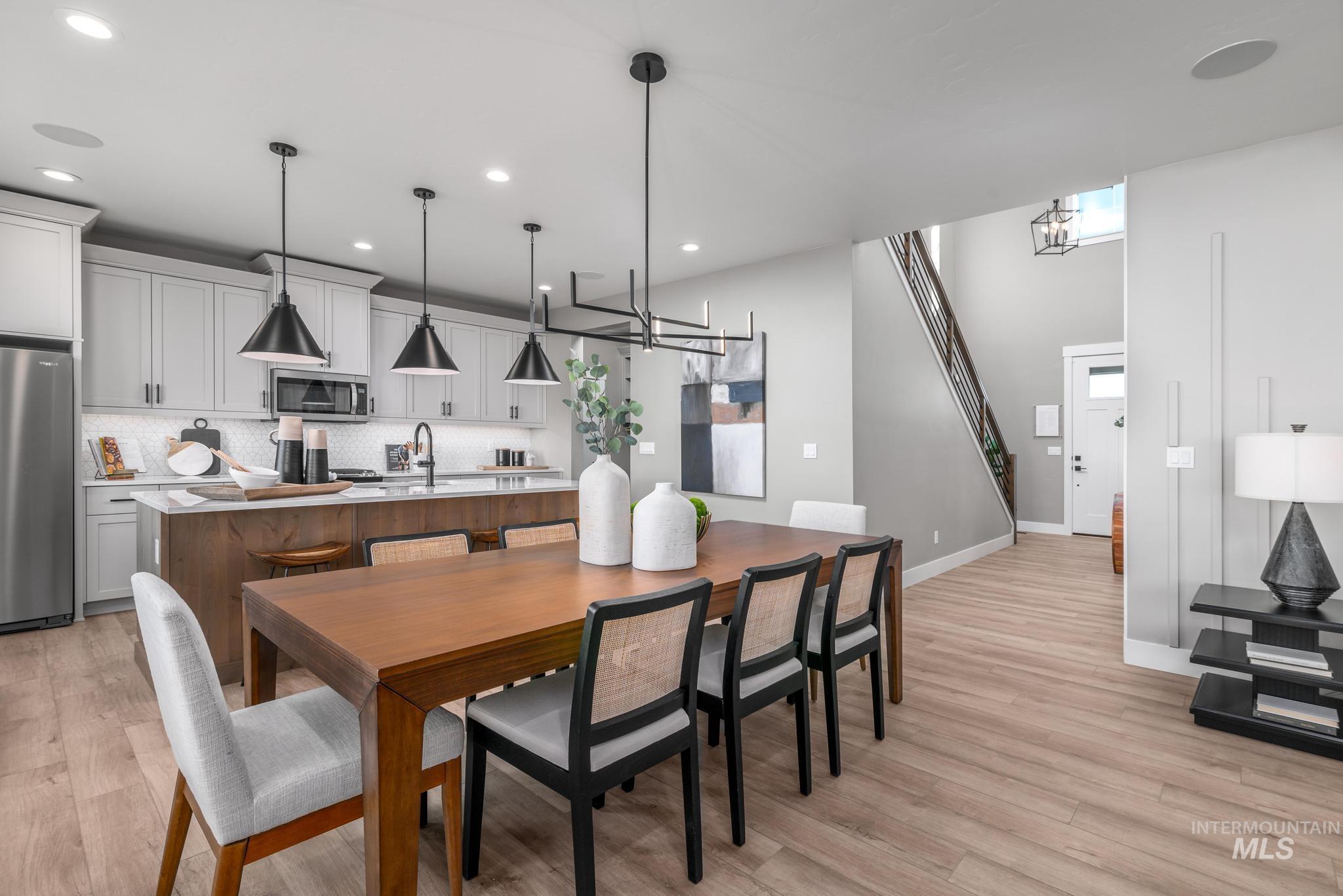 3655 N Costa Madera Way, Star, Idaho 83669, 3 Bedrooms, 2.5 Bathrooms, Residential For Sale, Price $609,995, 98925562