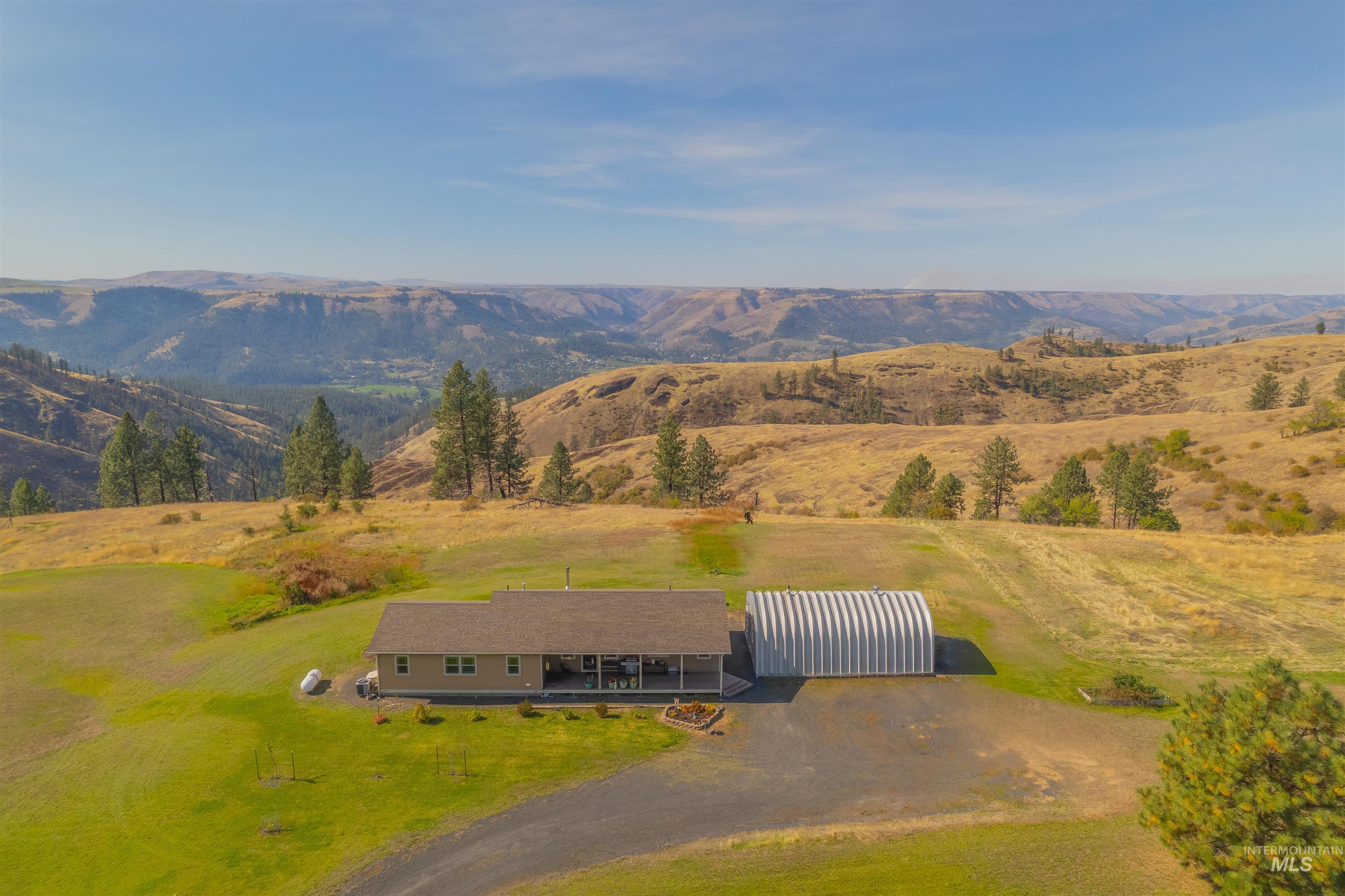 128 Canyon View Road, Kamiah, Idaho 83536, 3 Bedrooms, 2 Bathrooms, Residential For Sale, Price $575,000, 98925563