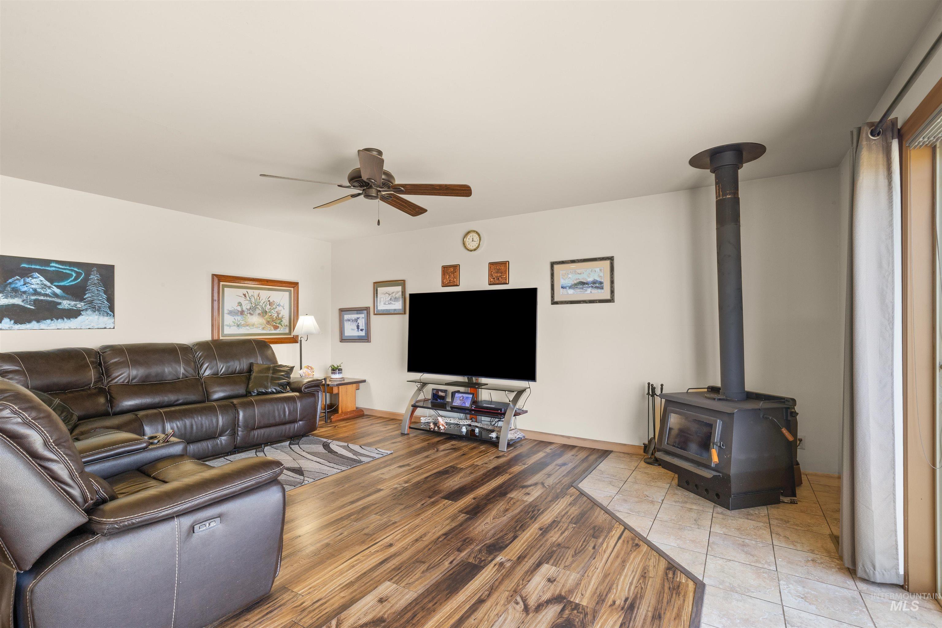 128 Canyon View Road, Kamiah, Idaho 83536, 3 Bedrooms, 2 Bathrooms, Residential For Sale, Price $575,000, 98925563