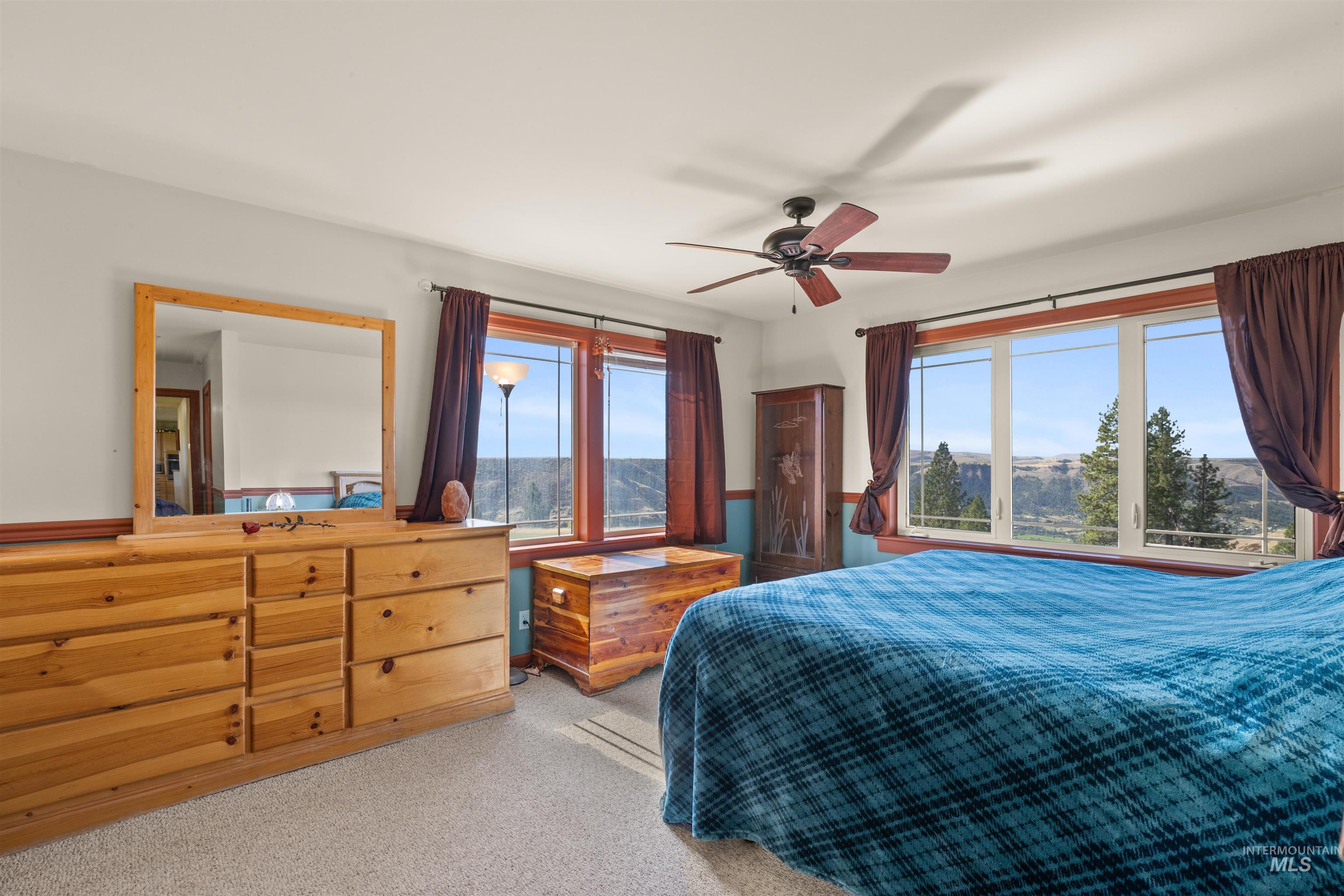 128 Canyon View Road, Kamiah, Idaho 83536, 3 Bedrooms, 2 Bathrooms, Residential For Sale, Price $575,000, 98925563