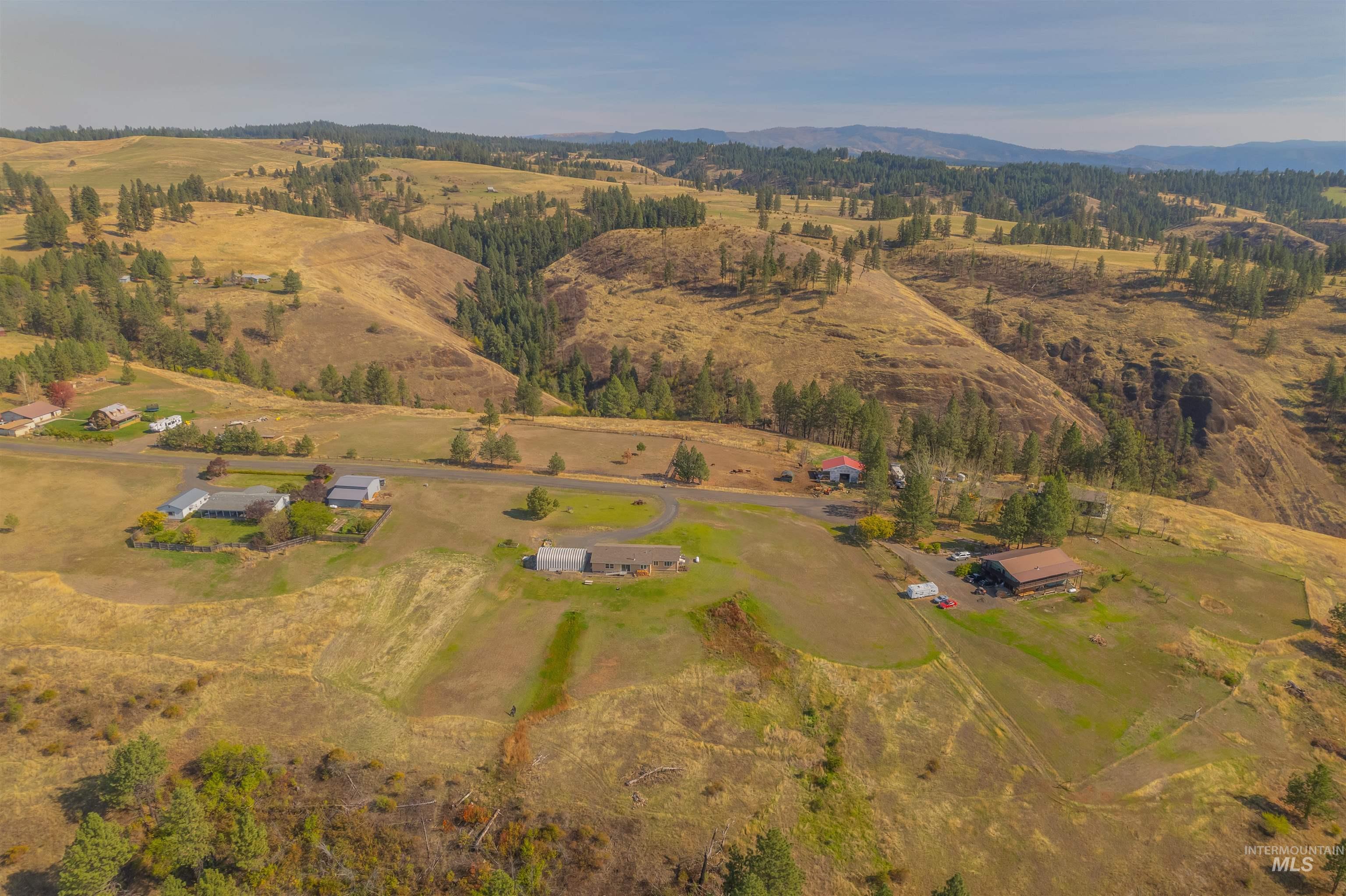 128 Canyon View Road, Kamiah, Idaho 83536, 3 Bedrooms, 2 Bathrooms, Residential For Sale, Price $575,000, 98925563